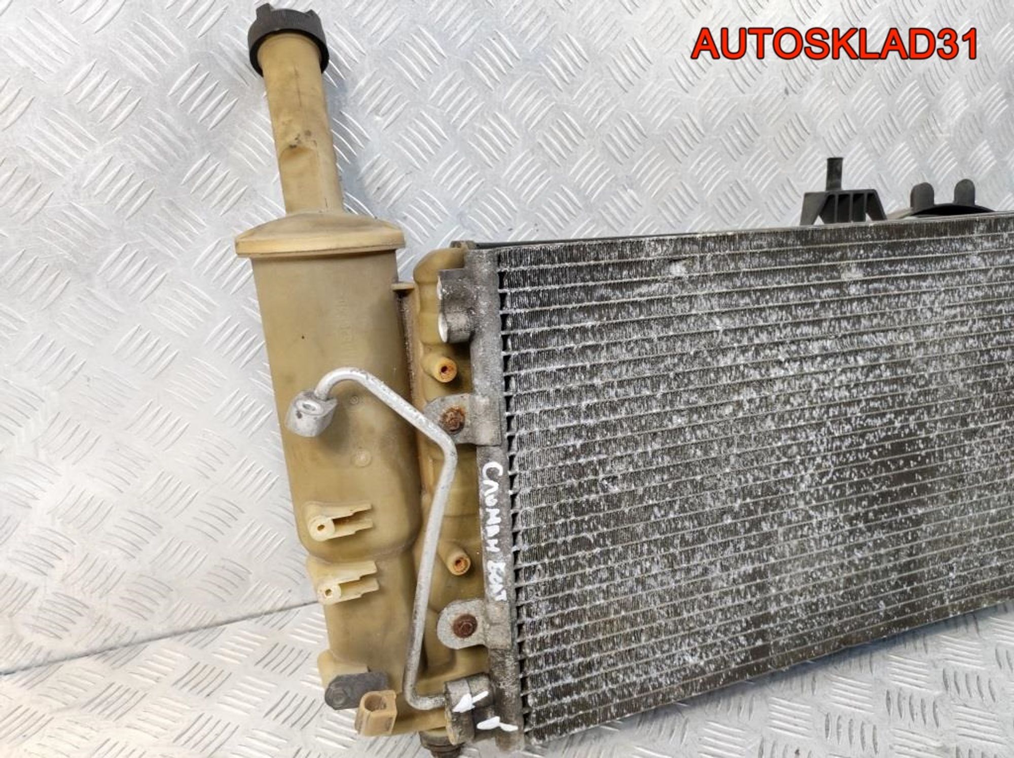 Кассета радиаторов Fiat Punto 2 1,2 Бензин, 12200 рублей, Дубовое