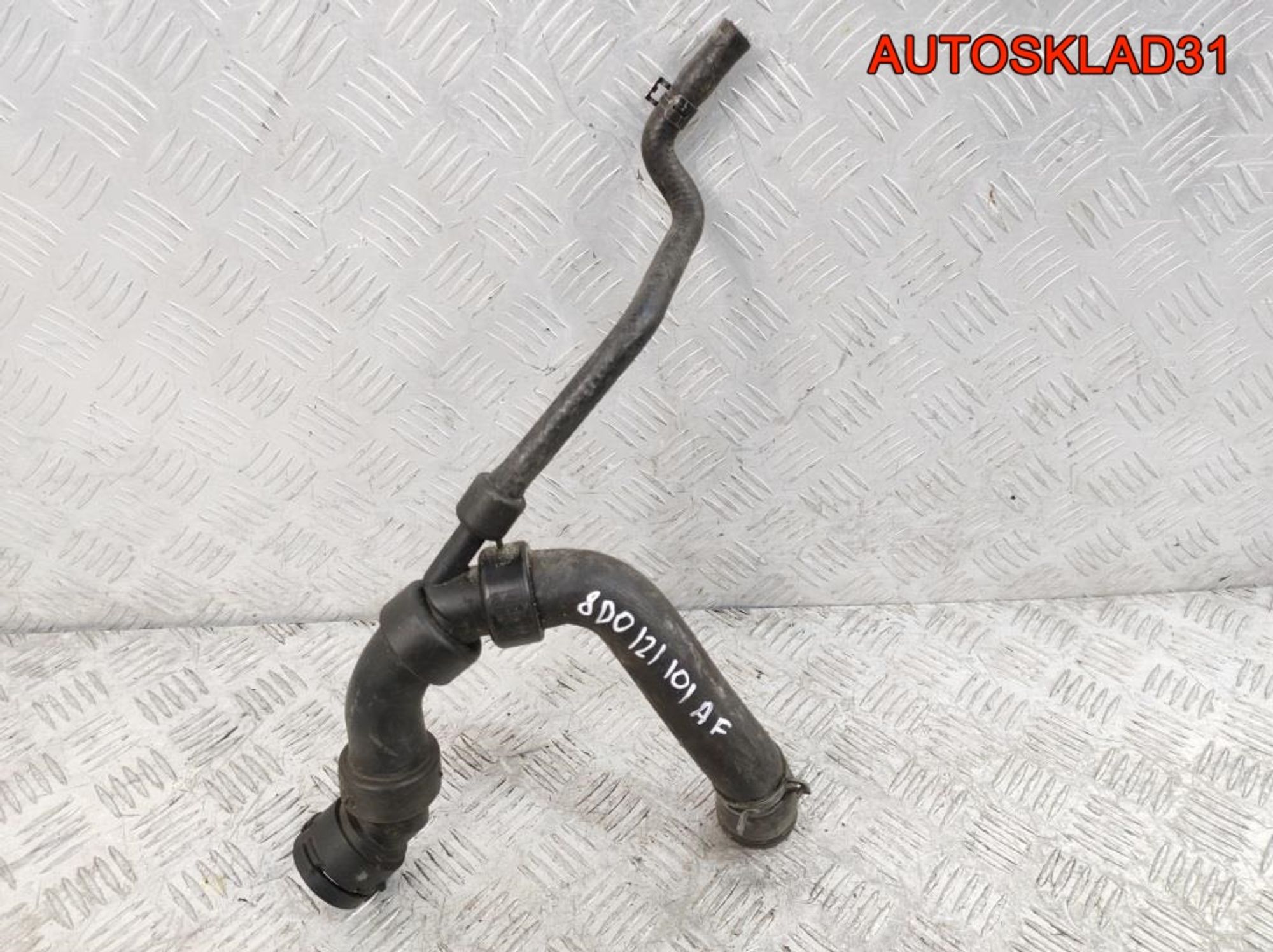 Патрубок радиатора VW Passat B5 2,8 AMX 8D0121101AF, 2000 рублей, Дубовое