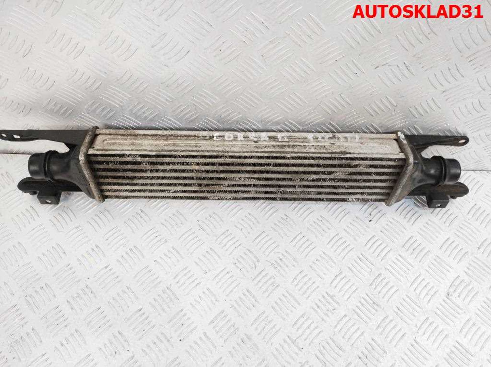 Интеркулер Opel Corsa D 55702194 дизель, 1000 рублей, Дубовое