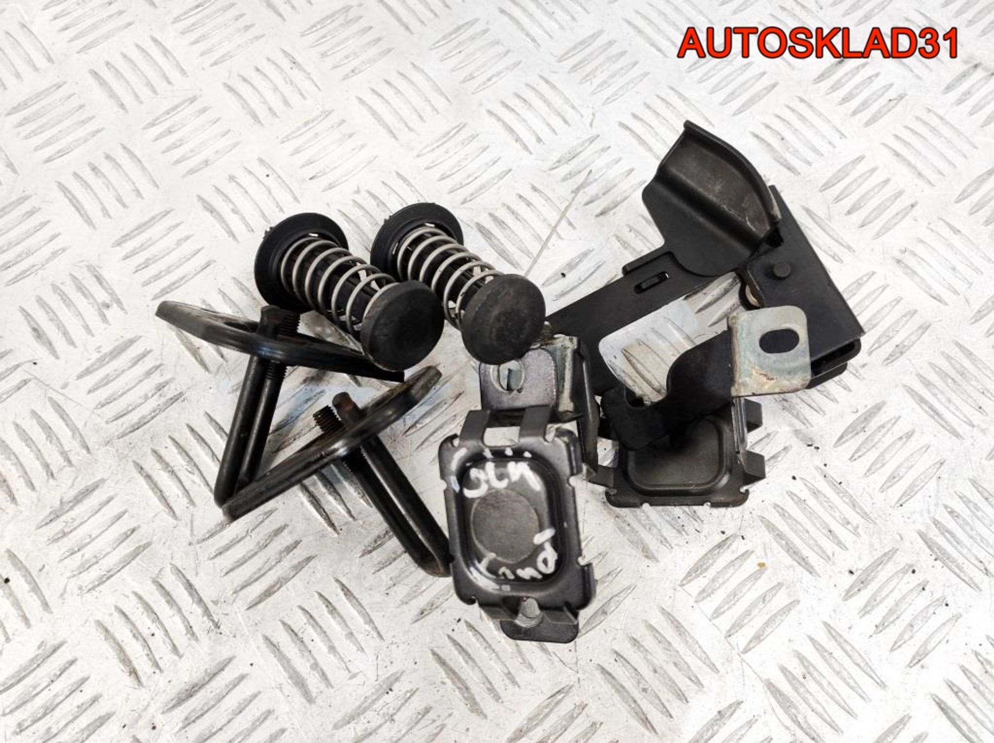 Замок капота комплект Mercedes GLK X204 2048800460, 4500 рублей, Дубовое