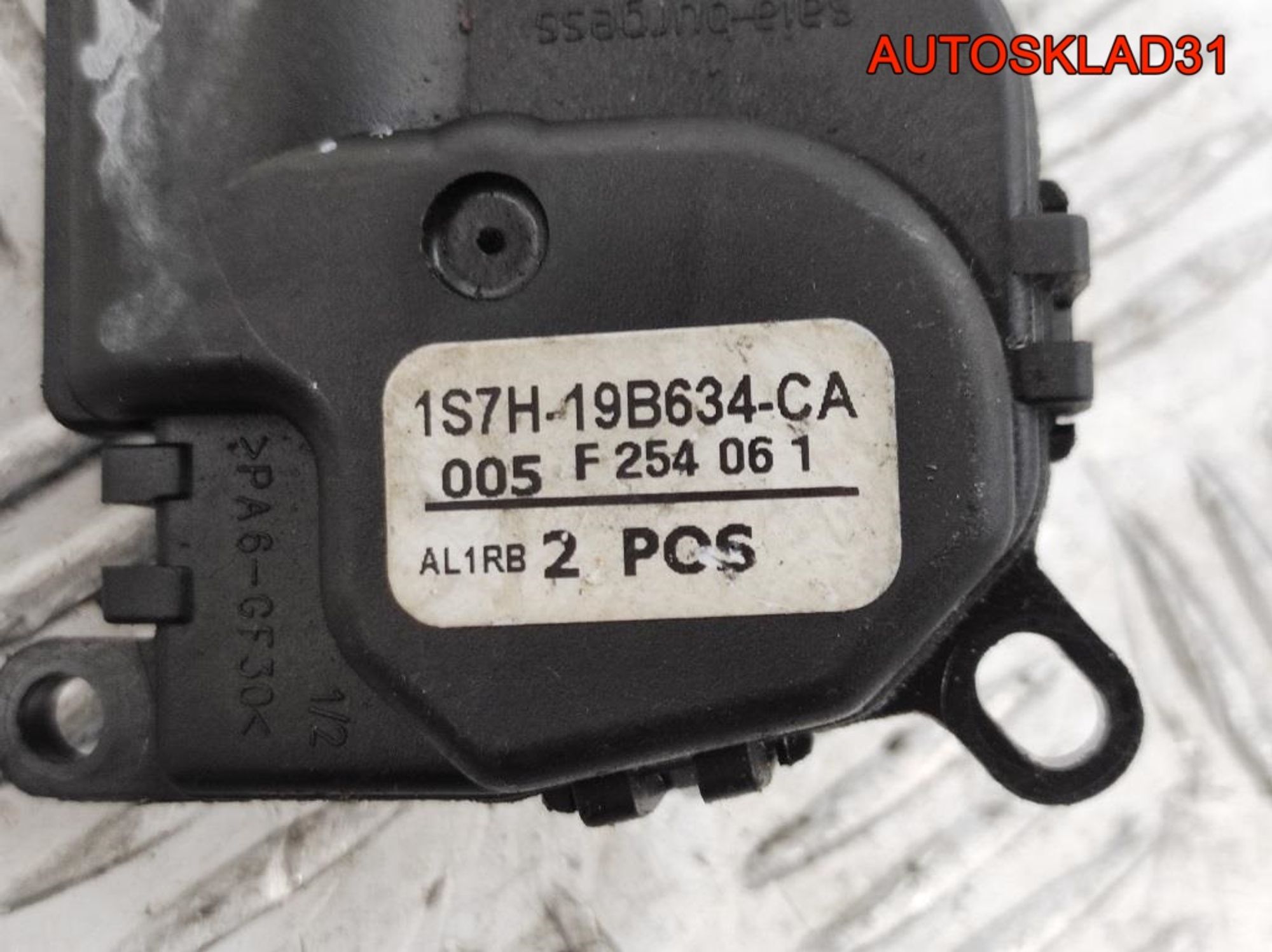 Моторчик заслонки отопителя Ford Focus 2, 1200 рублей, Дубовое