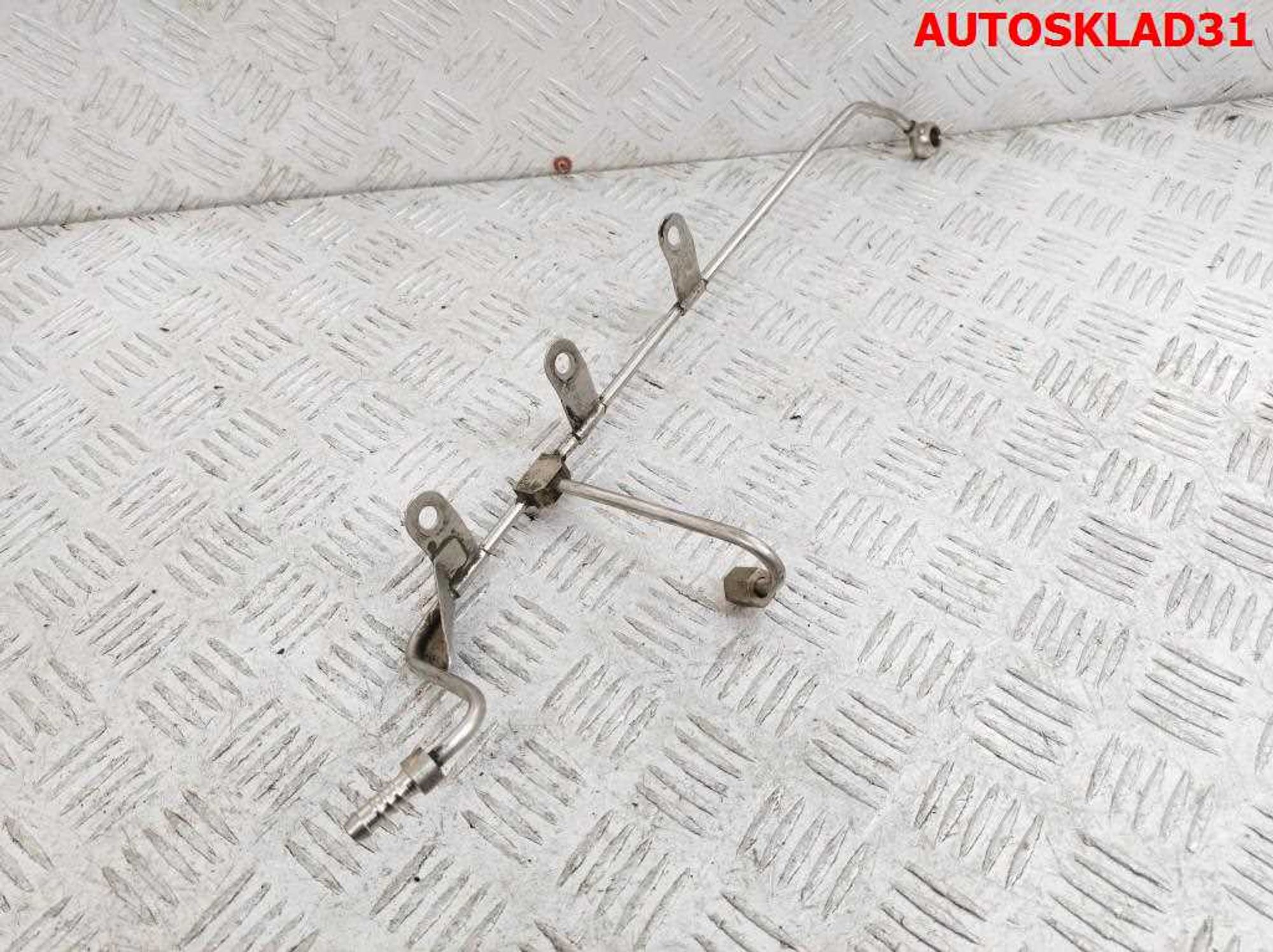 Трубка топливная VW Passat B6 2,0 Бензин 06F127505AA, 1000 рублей, Дубовое