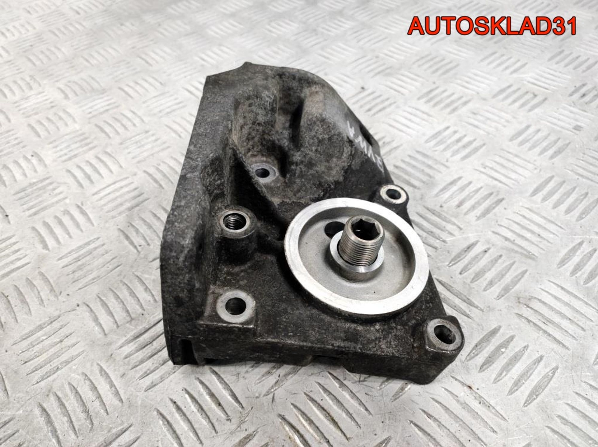 Корпус масляного фильтра Ford Galaxy 4M5Q6B624B, 900 рублей, Дубовое