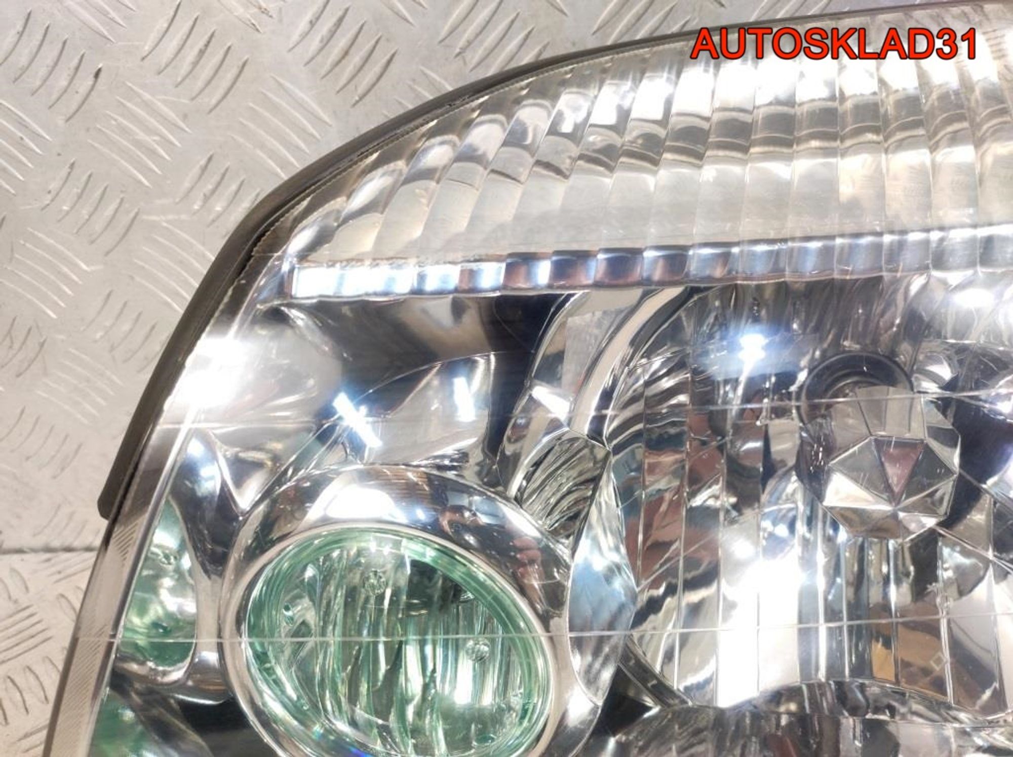 Фара левая Nissan X-Trail T30 260608H925, 7200 рублей, Дубовое