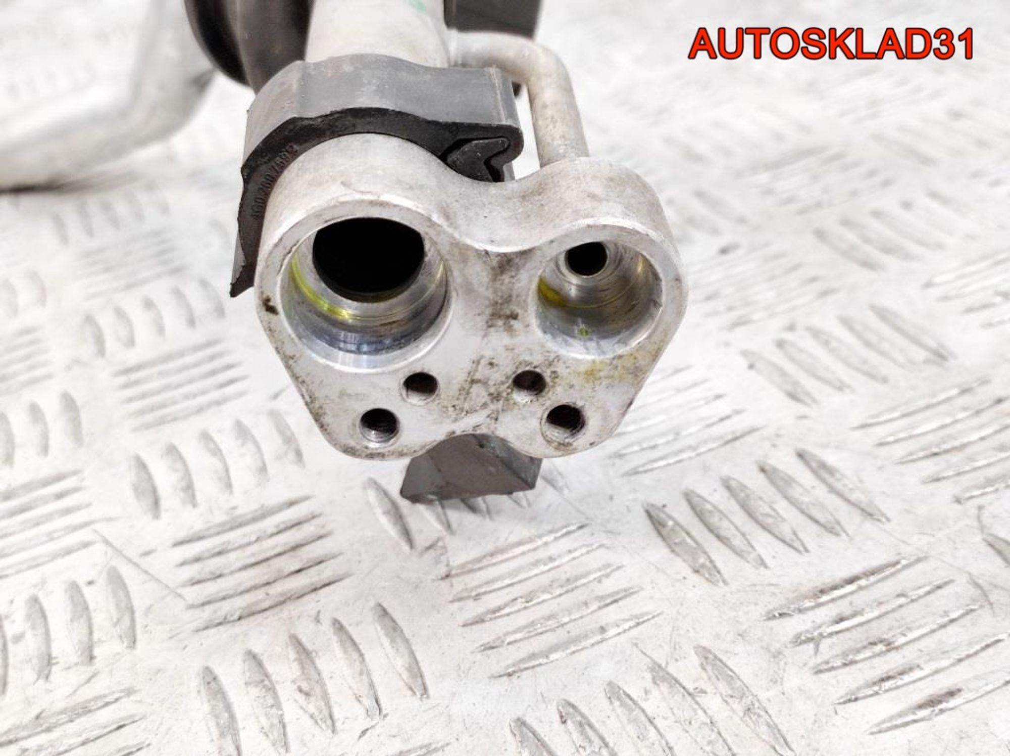 Трубка кондиционера Audi A6 C7 4G 3.0 CDU 4G1260712D, 1500 рублей, Дубовое