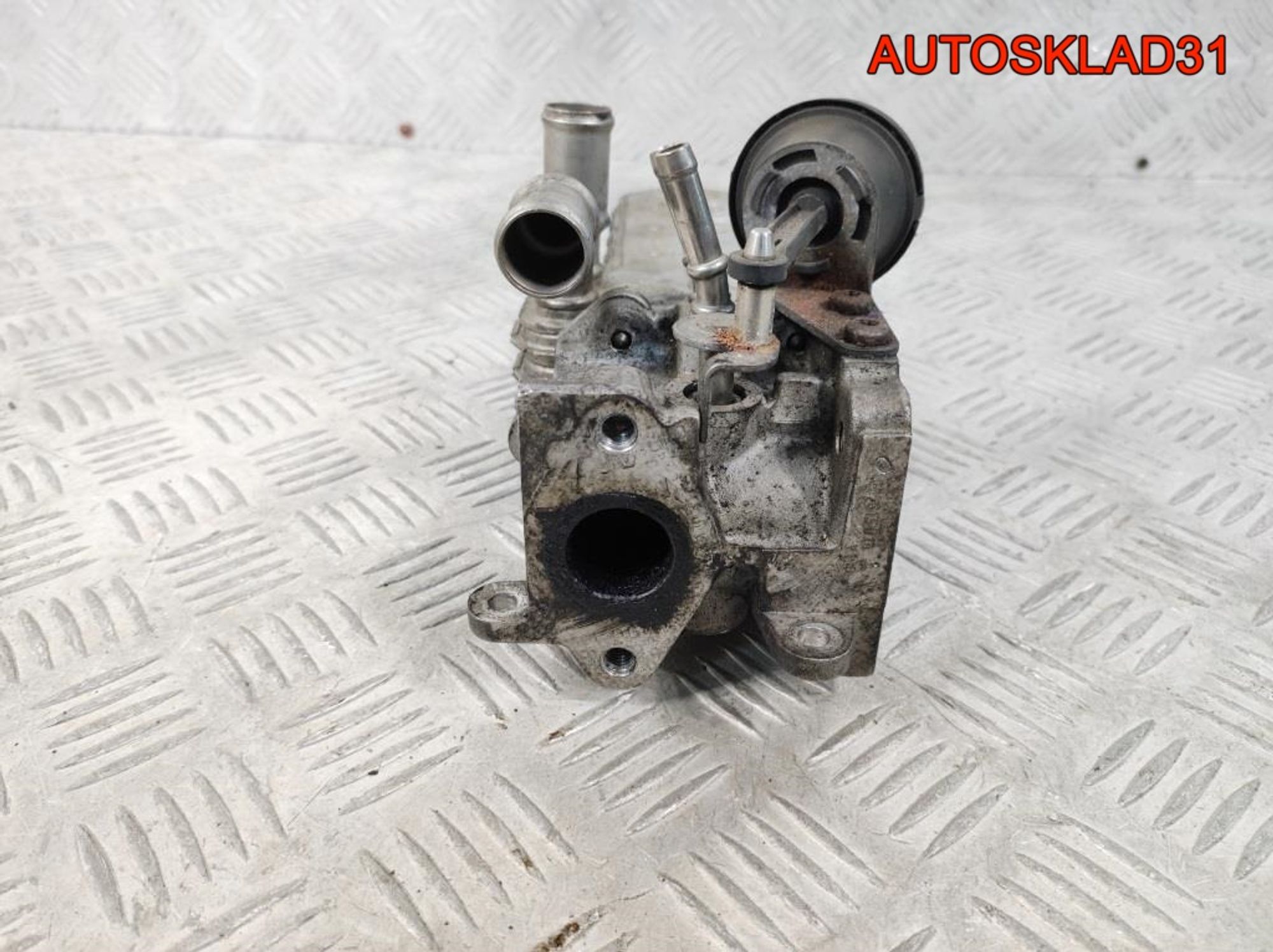 Радиатор EGR VW Passat B6 2,0 BKP 03G131513J, 1400 рублей, Дубовое