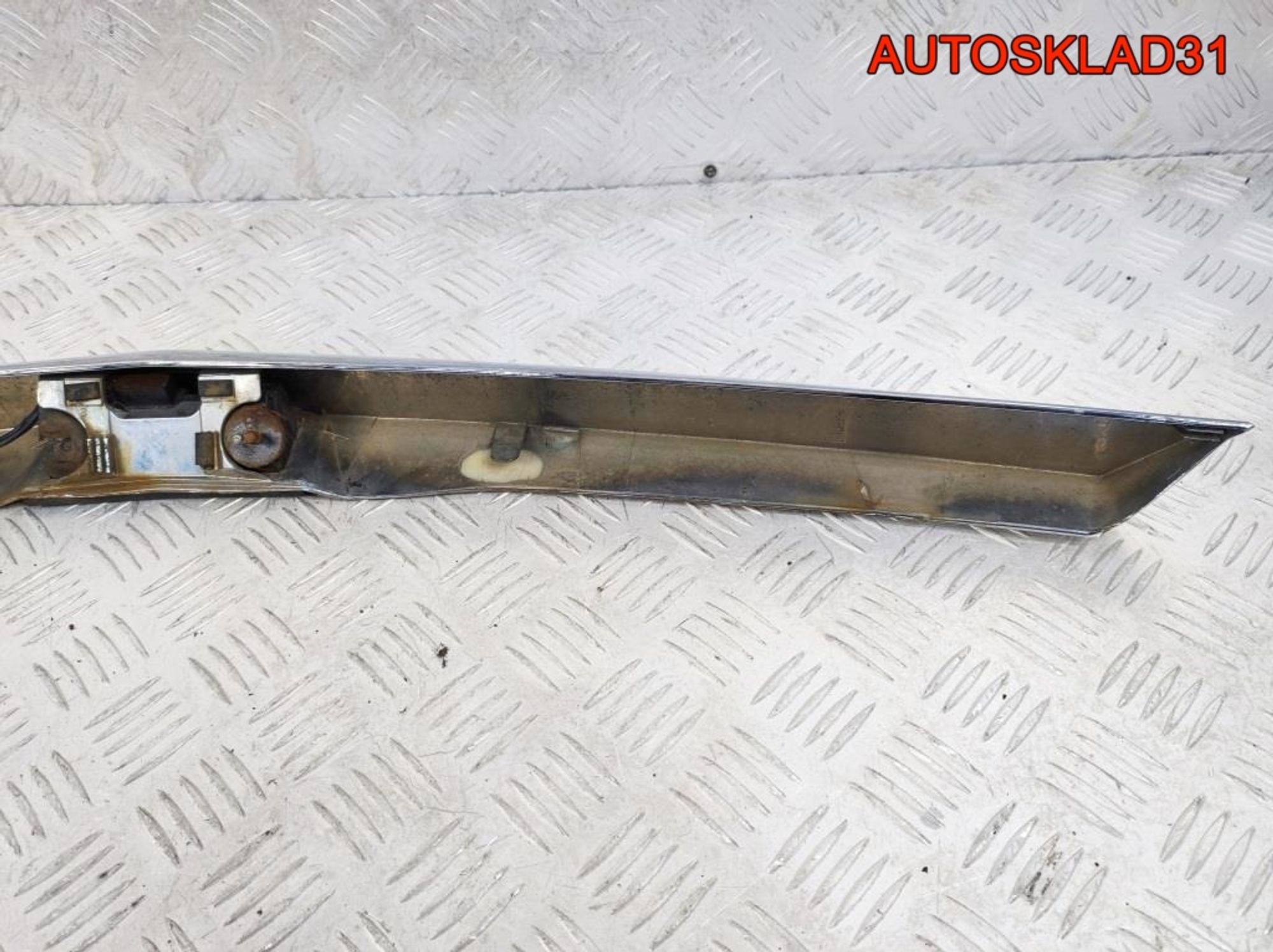 Накладка двери багажника Opel Astra H Кабриолет, 2100 рублей, Дубовое