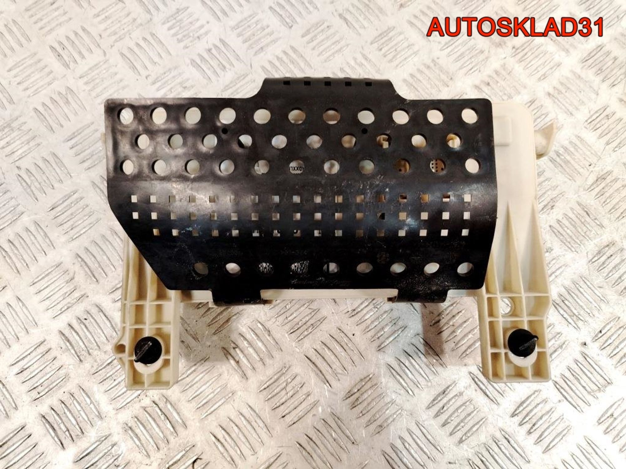 Блок предохранителей Ford Focus 2 7M5T14A073DC, 2500 рублей, Дубовое