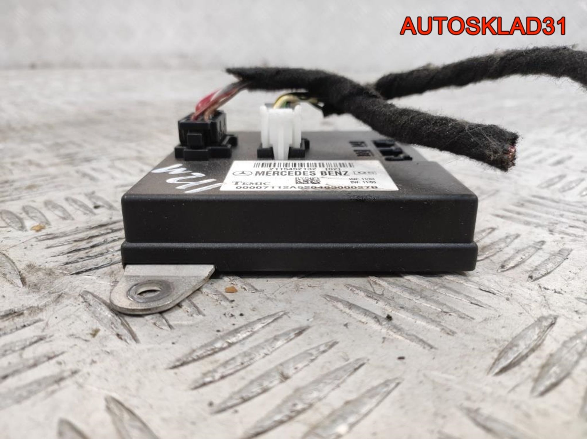 Блок комфорта Mercedes Benz W211 A2115452132, 2000 рублей, Дубовое