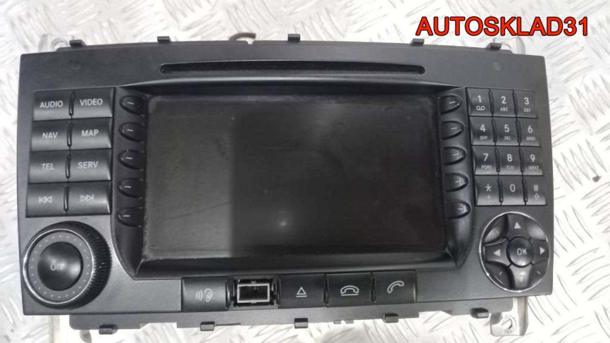 Магнитола Mercedes Benz W203 A2038701089, 15000 рублей, Дубовое