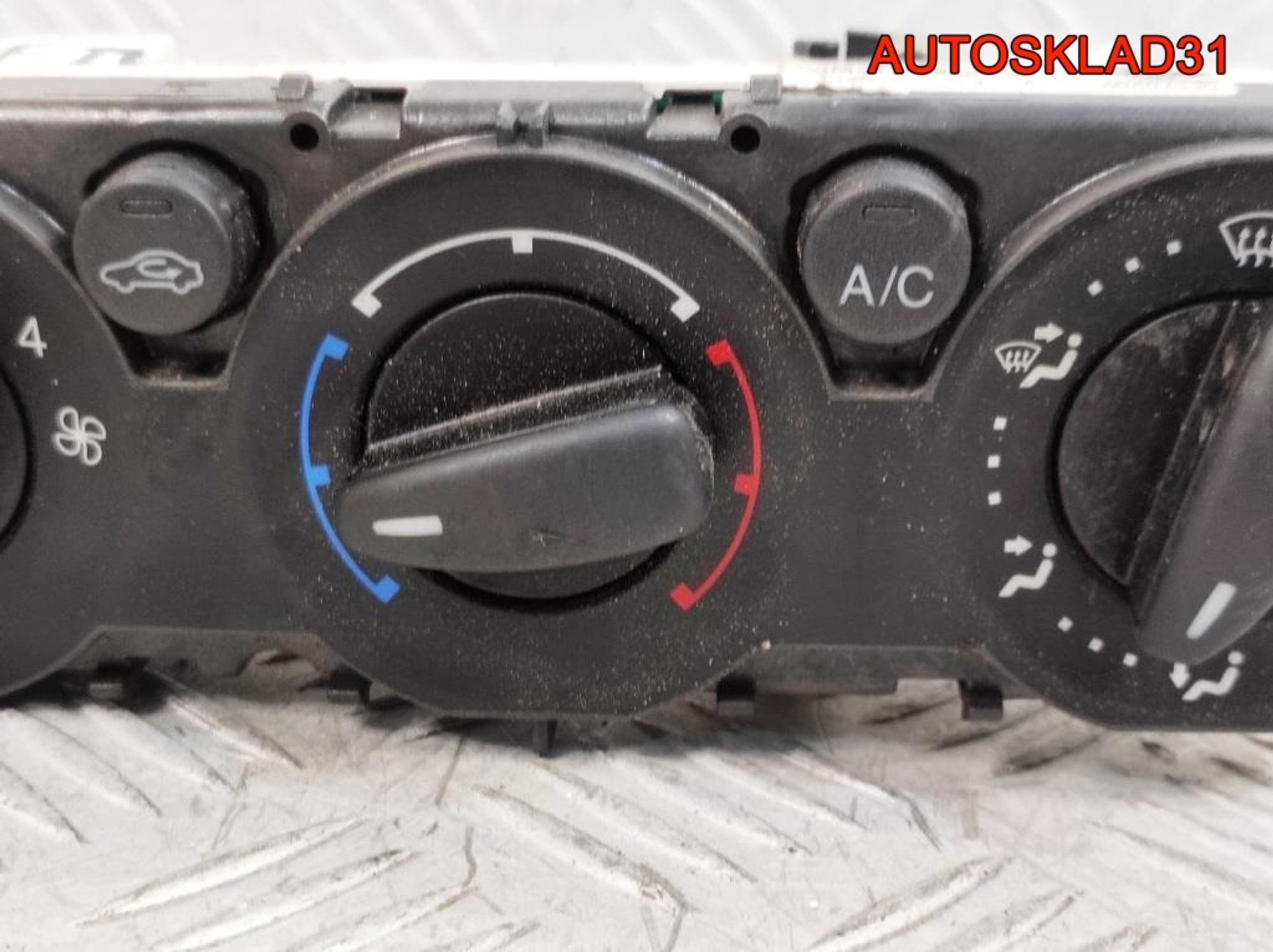 Блок управления отопителем Ford Focus 2 3M5T19980AD, 2500 рублей, Дубовое