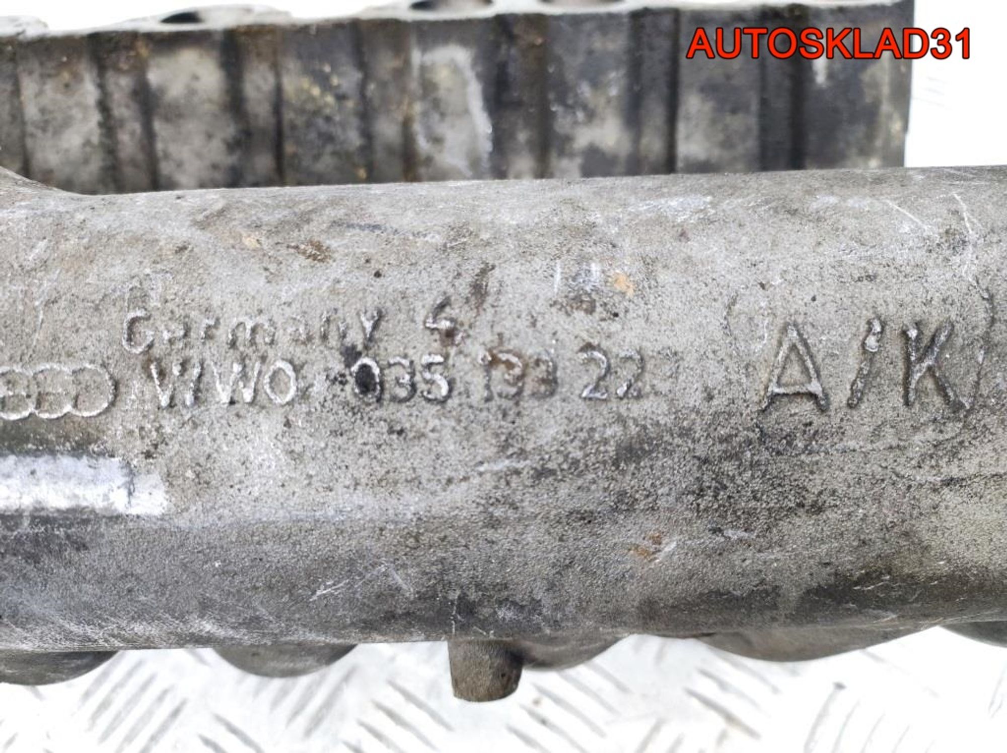 Коллектор впускной Audi 100 C3 2.2 KU 035133223A, 1700 рублей, Дубовое