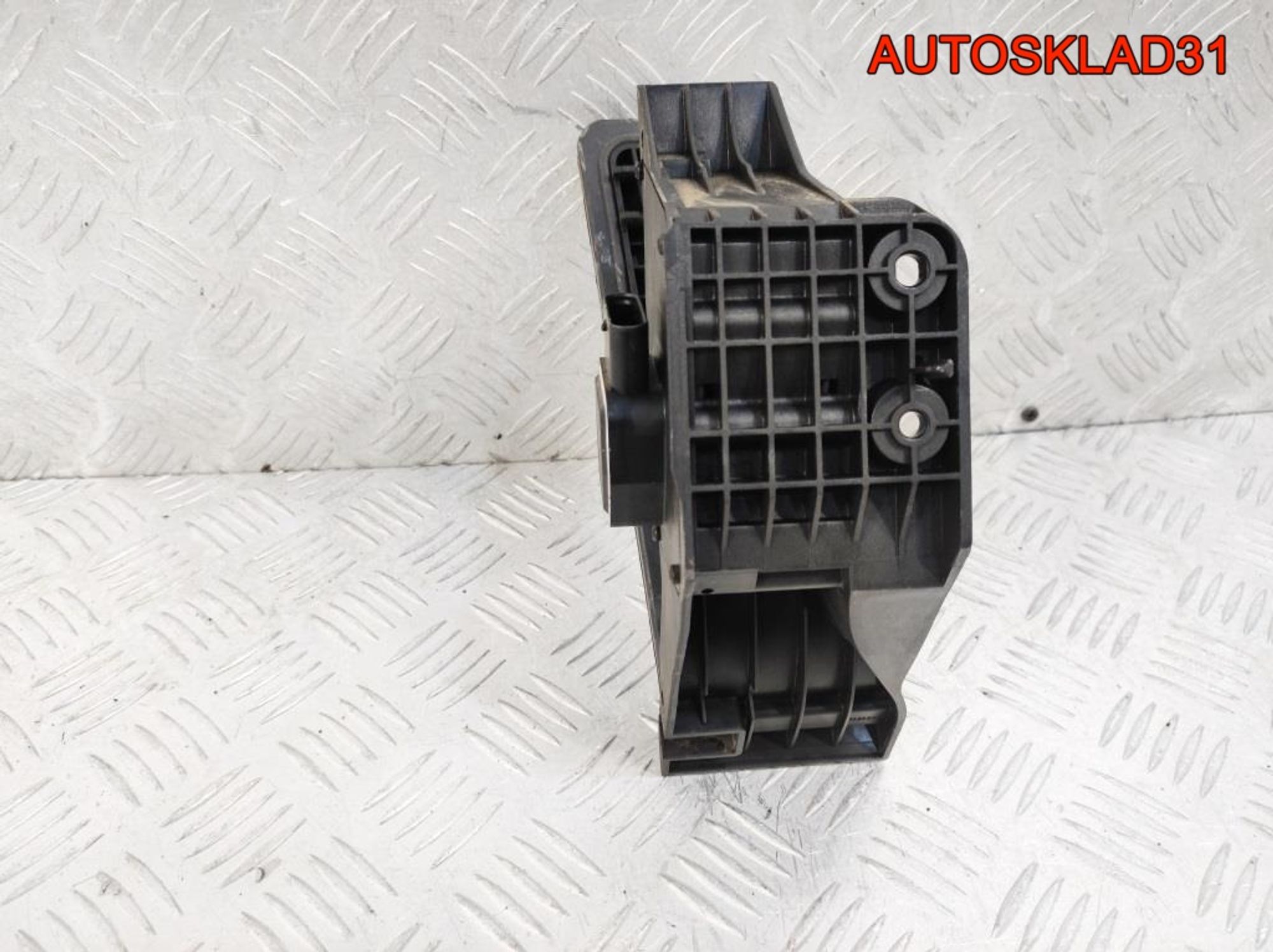 Педаль газа Mercedes-Benz GLK X204 A2043000504, 2000 рублей, Дубовое