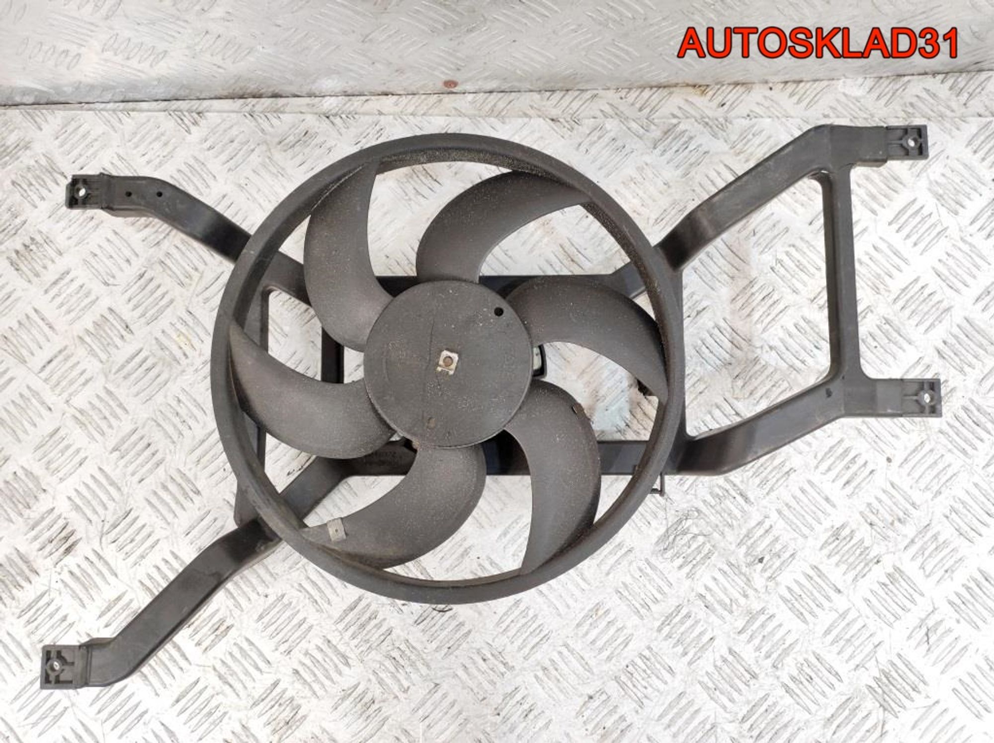 Вентилятор радиатора Renault Logan 1 8200702956, 4000 рублей, Дубовое