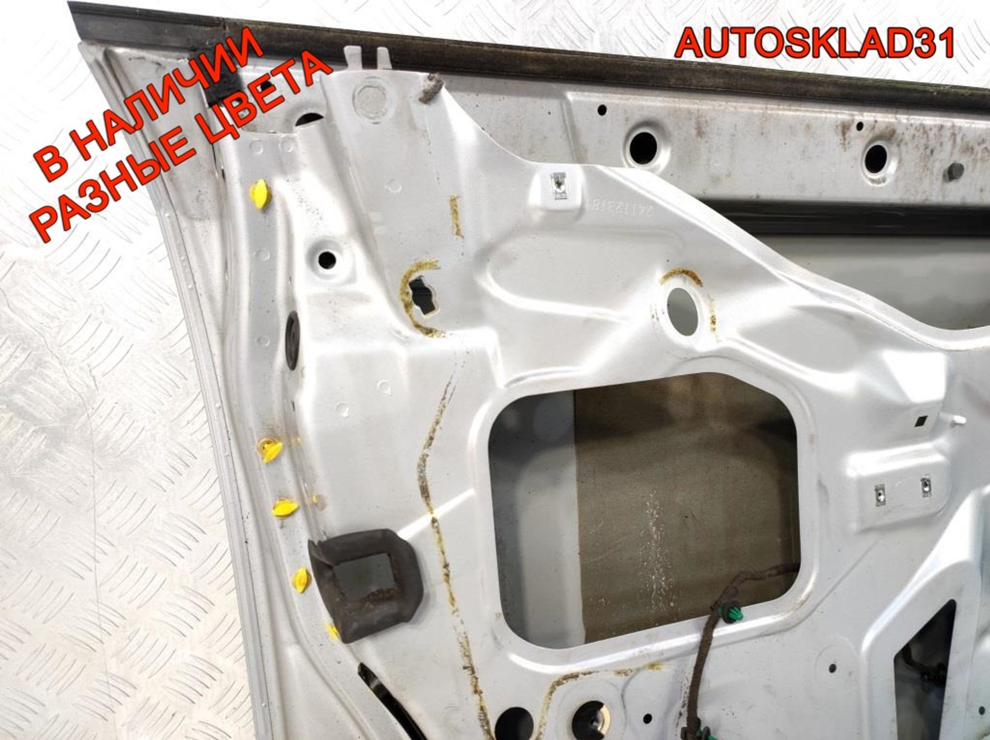 Дверь передняя левая Голая Audi A4 B6 8E0831051, 12600 рублей, Дубовое