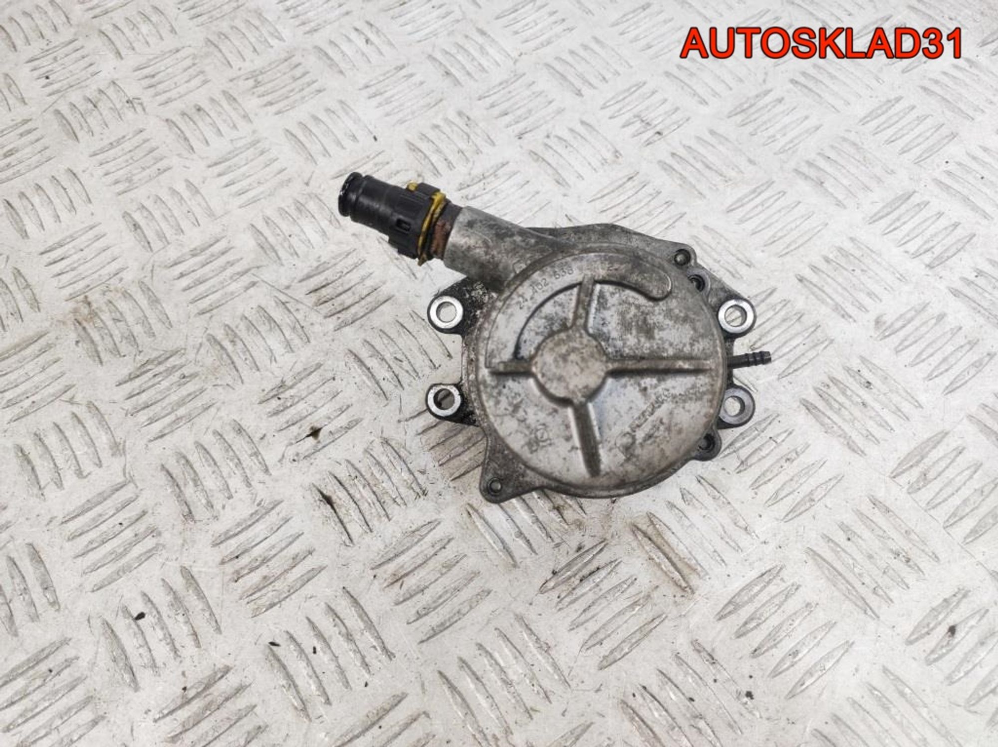 Насос вакуумный Opel Omega B 2,2 Y22DTH 24402638, 2000 рублей, Дубовое