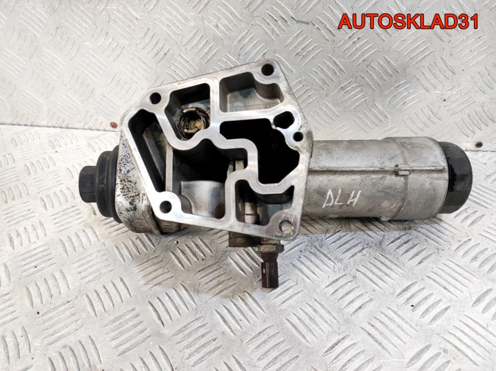 Корпус масляного фильтра VW Golf 4 ALH 038115389, 2300 рублей, Дубовое