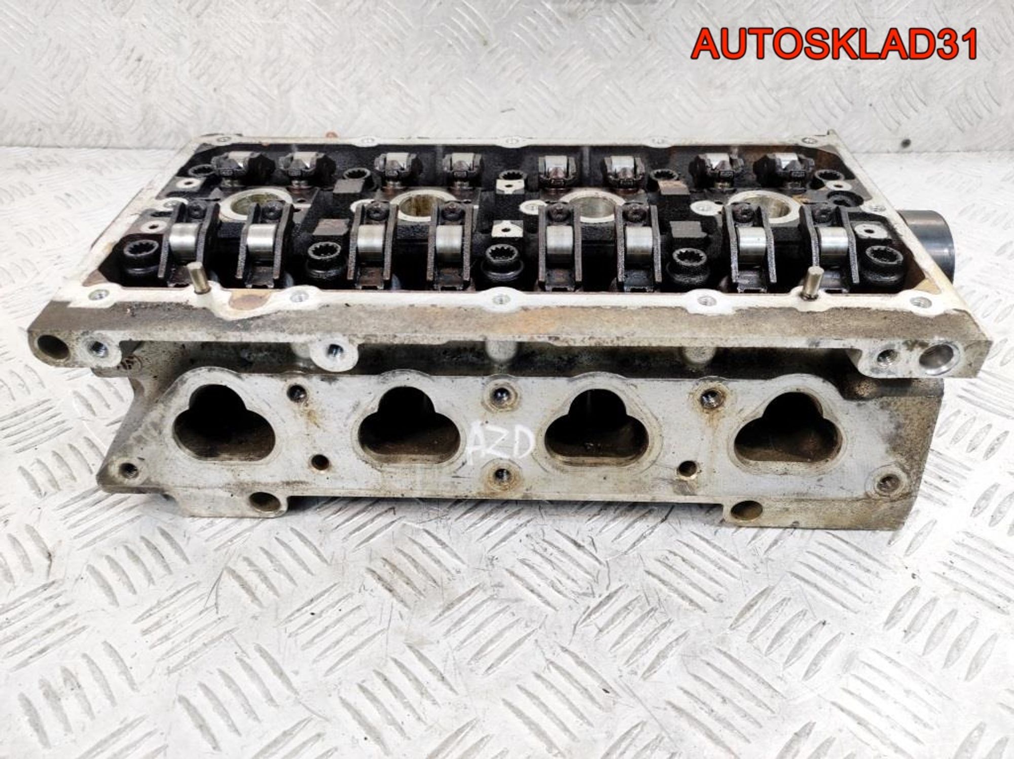 Головка блока VW Golf 4 1,6 Бензин 036103373AF, 9000 рублей, Дубовое