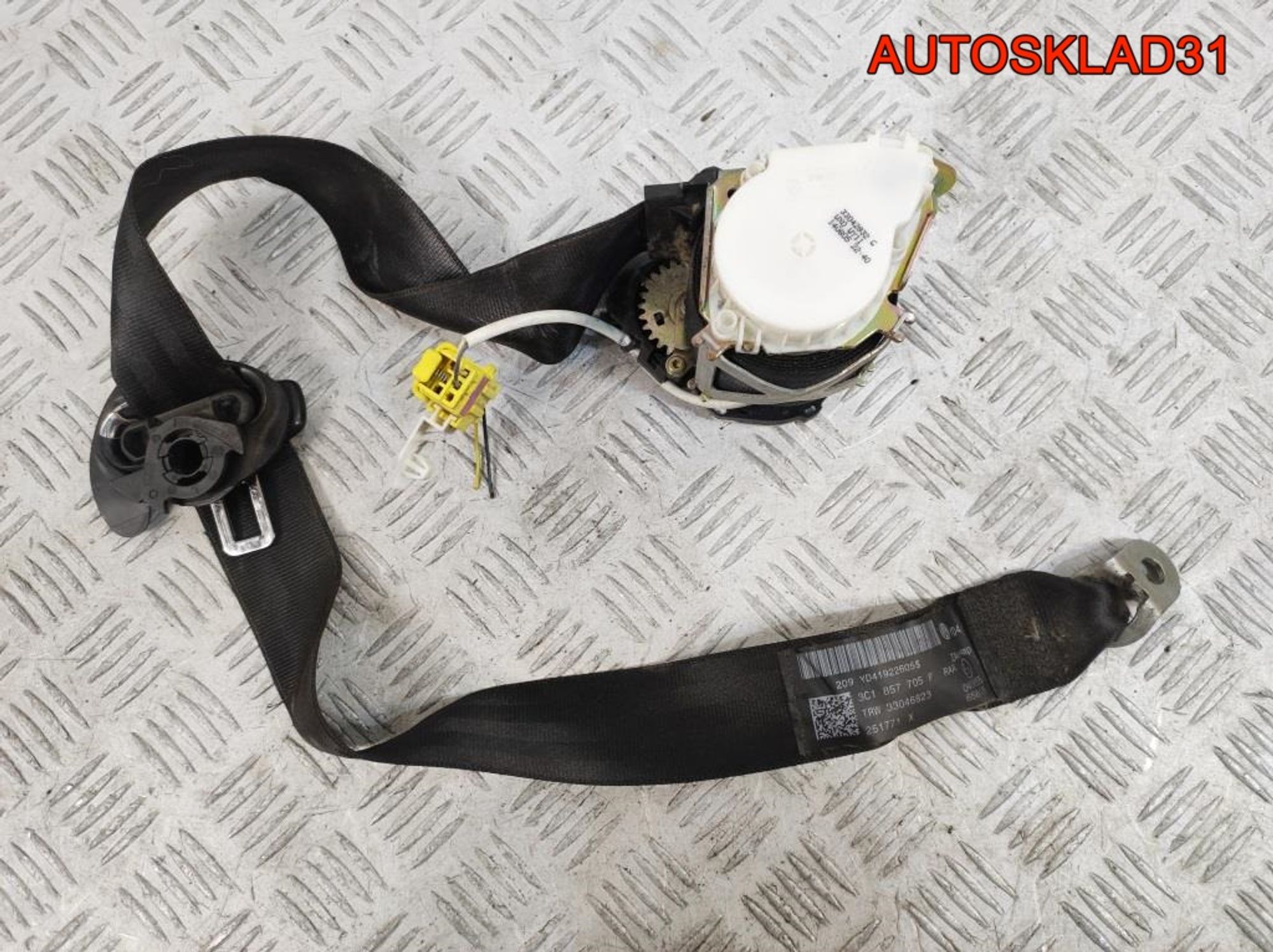 Ремень безопасности  VW Passat B6 3C1857705F, 3000 рублей, Дубовое