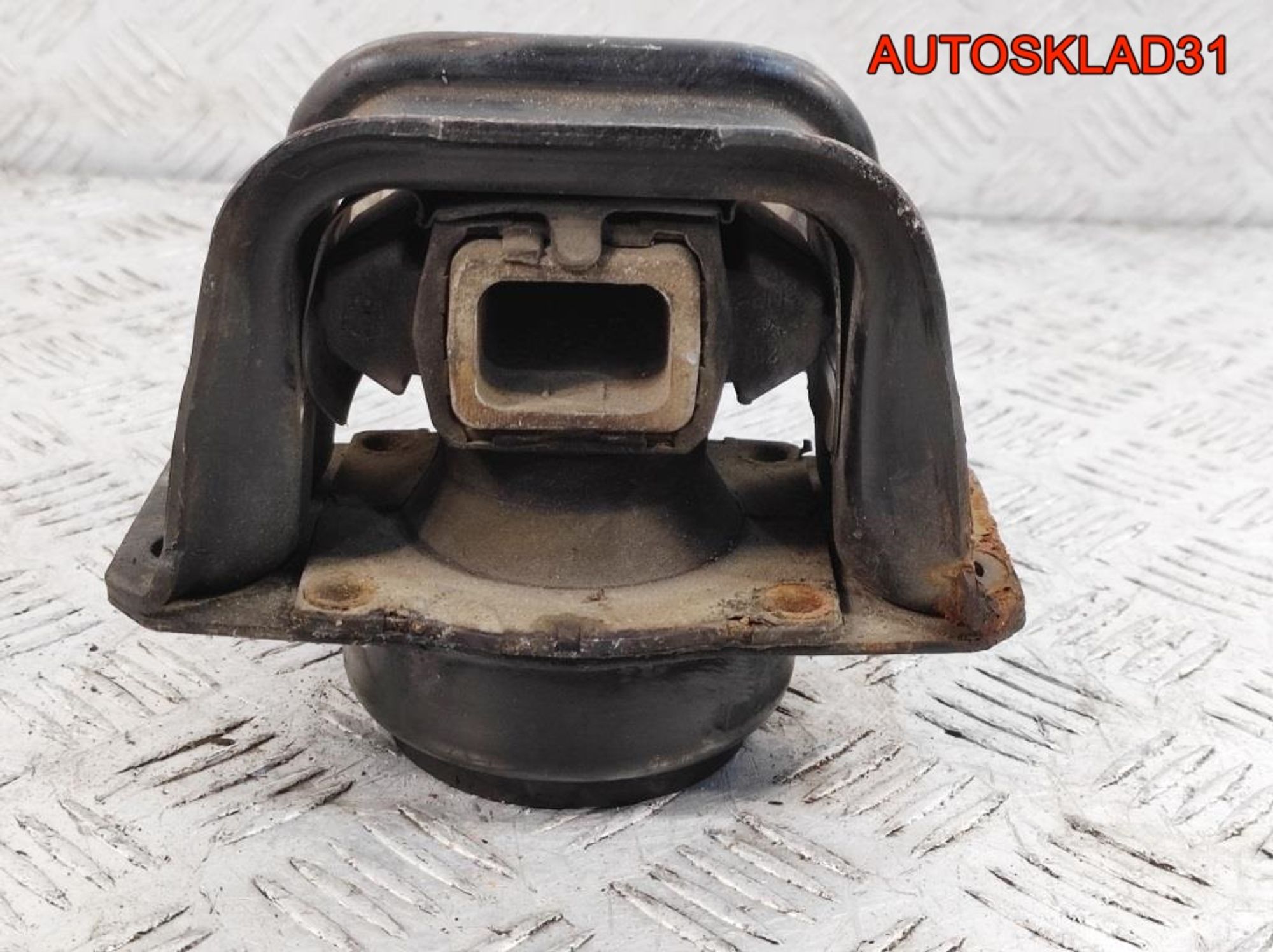 Опора двигателя правая Peugeot 307 9636270080, 1500 рублей, Дубовое