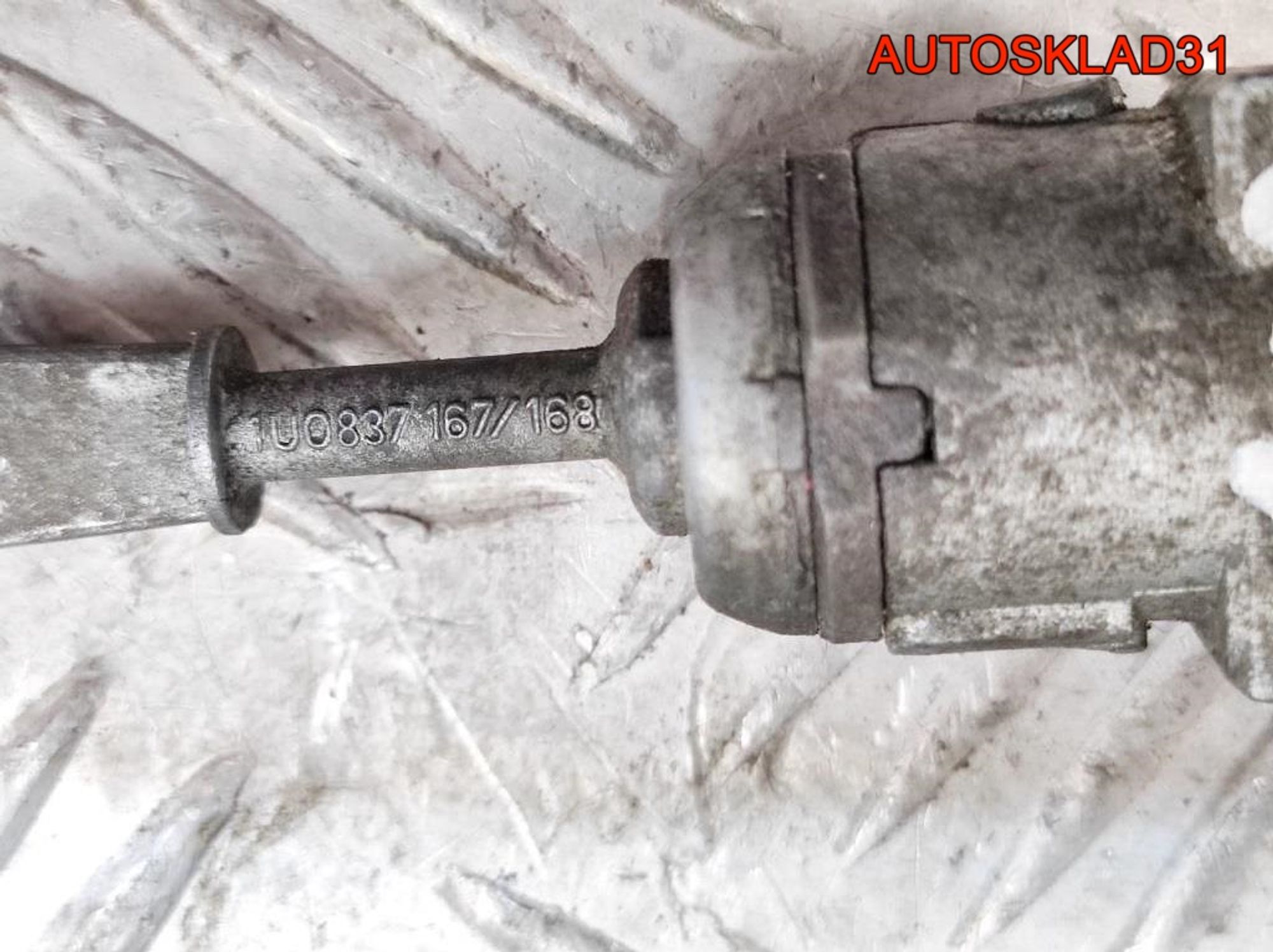 Комплект замок зажигания и личинки с ключом VW Golf 4 4B0905851C, 3600 рублей, Дубовое