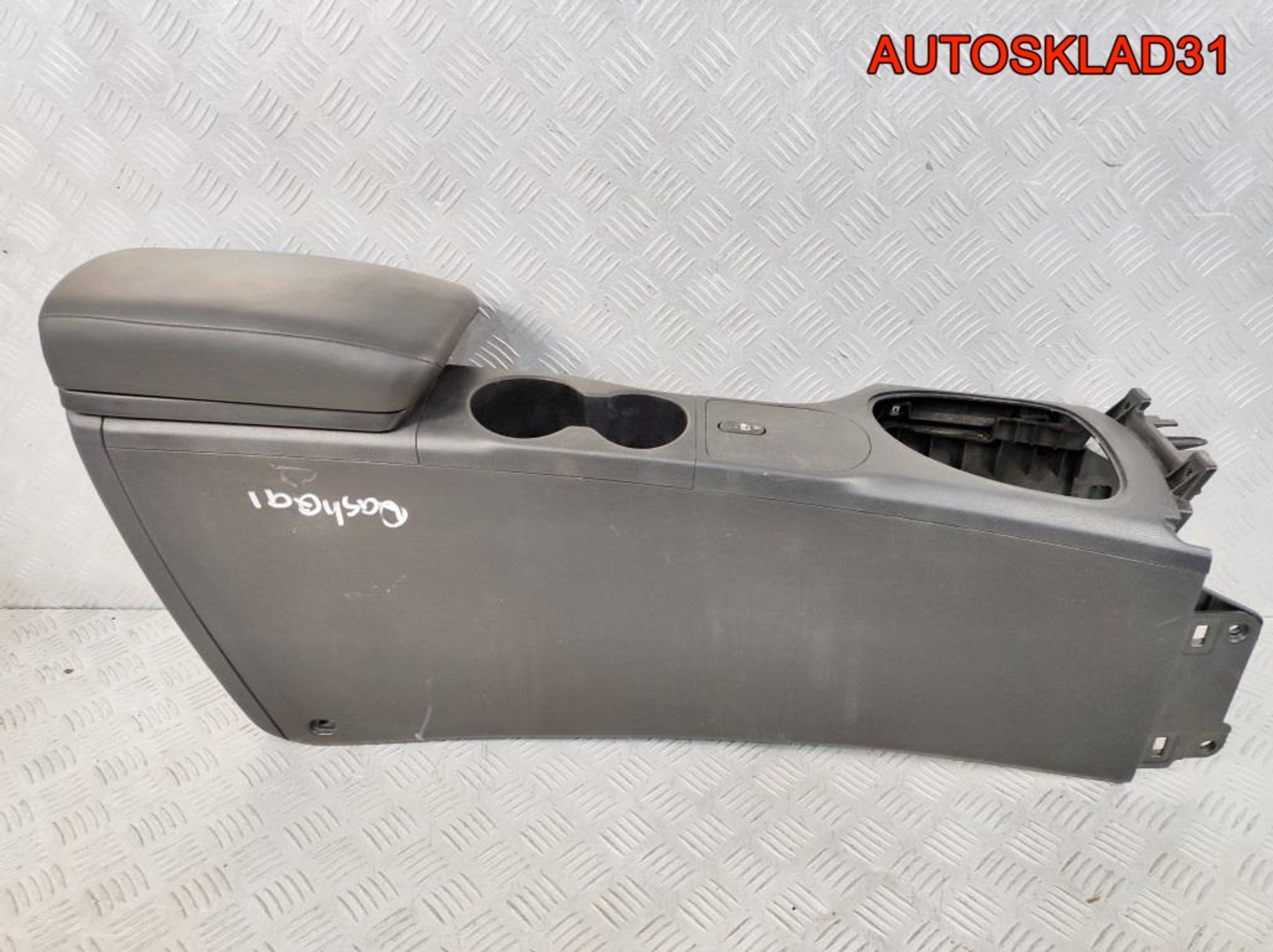 Подлокотник Nissan Qashqai J10 96910JD000, 5400 рублей, Дубовое