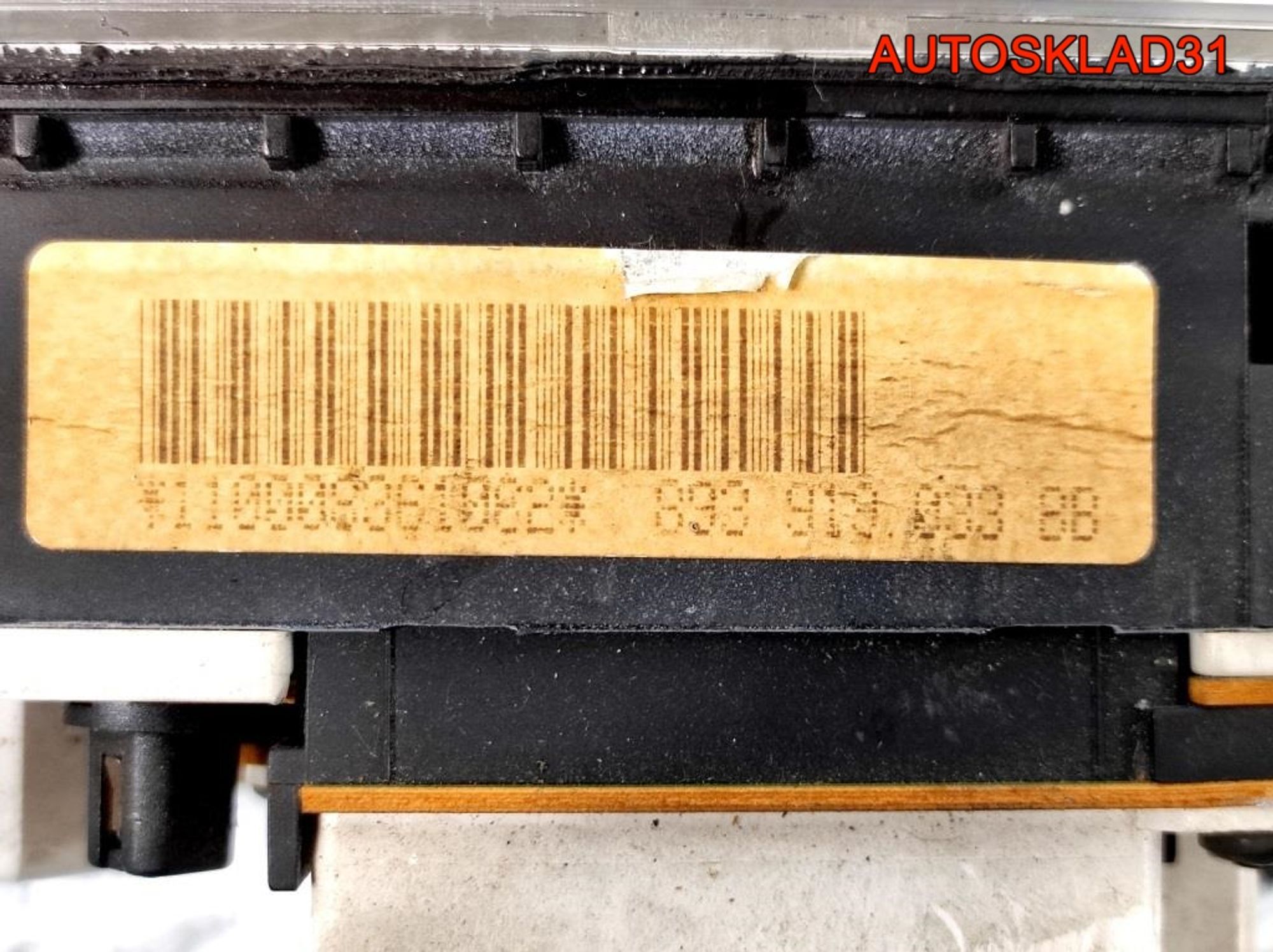 Панель приборов Audi 80 B3 893919033BB Бензин, 18000 рублей, Дубовое