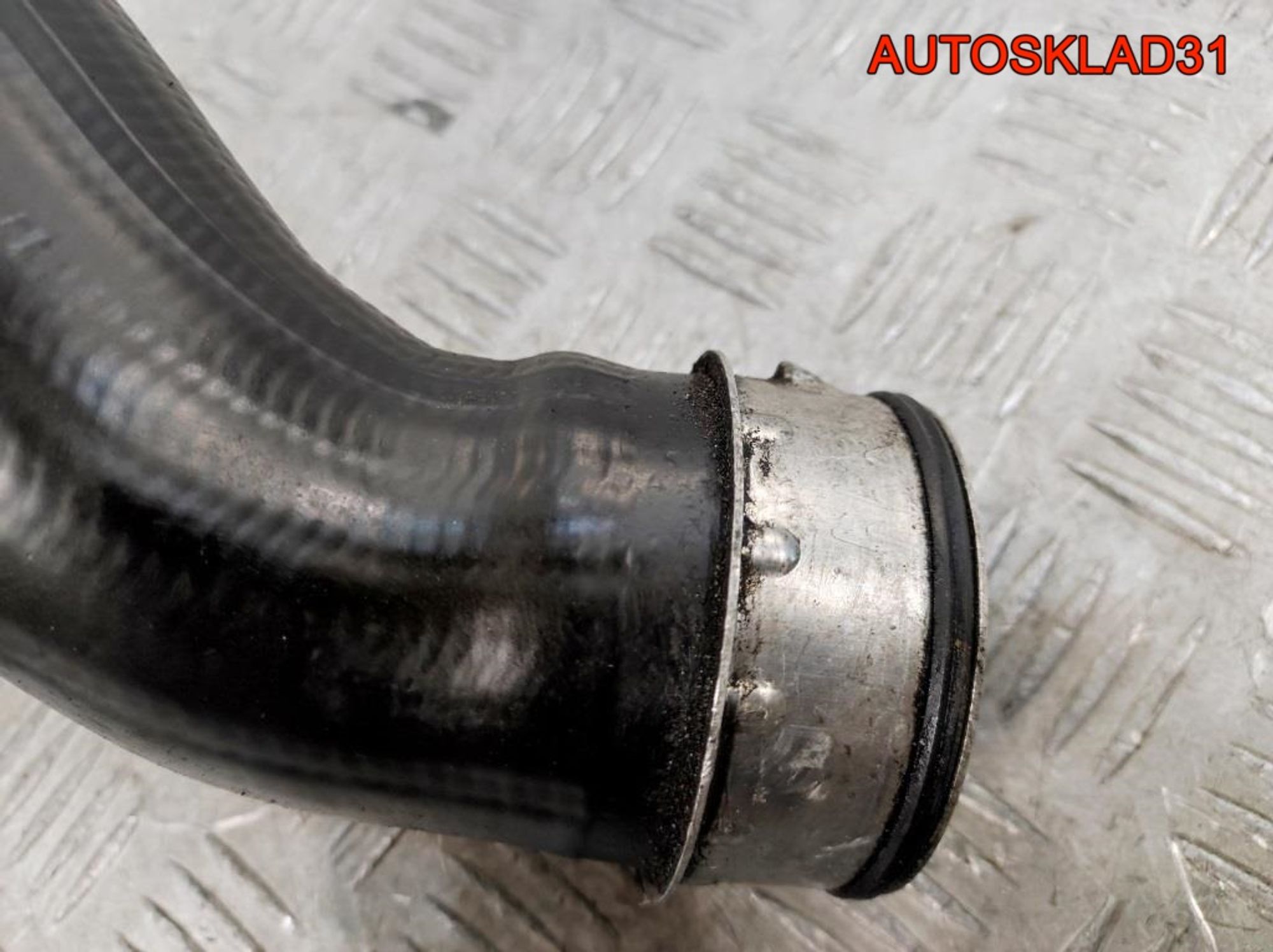 Патрубок интеркулера Mercedes Benz W203 2.2 Дизель A2035282182, 1500 рублей, Дубовое