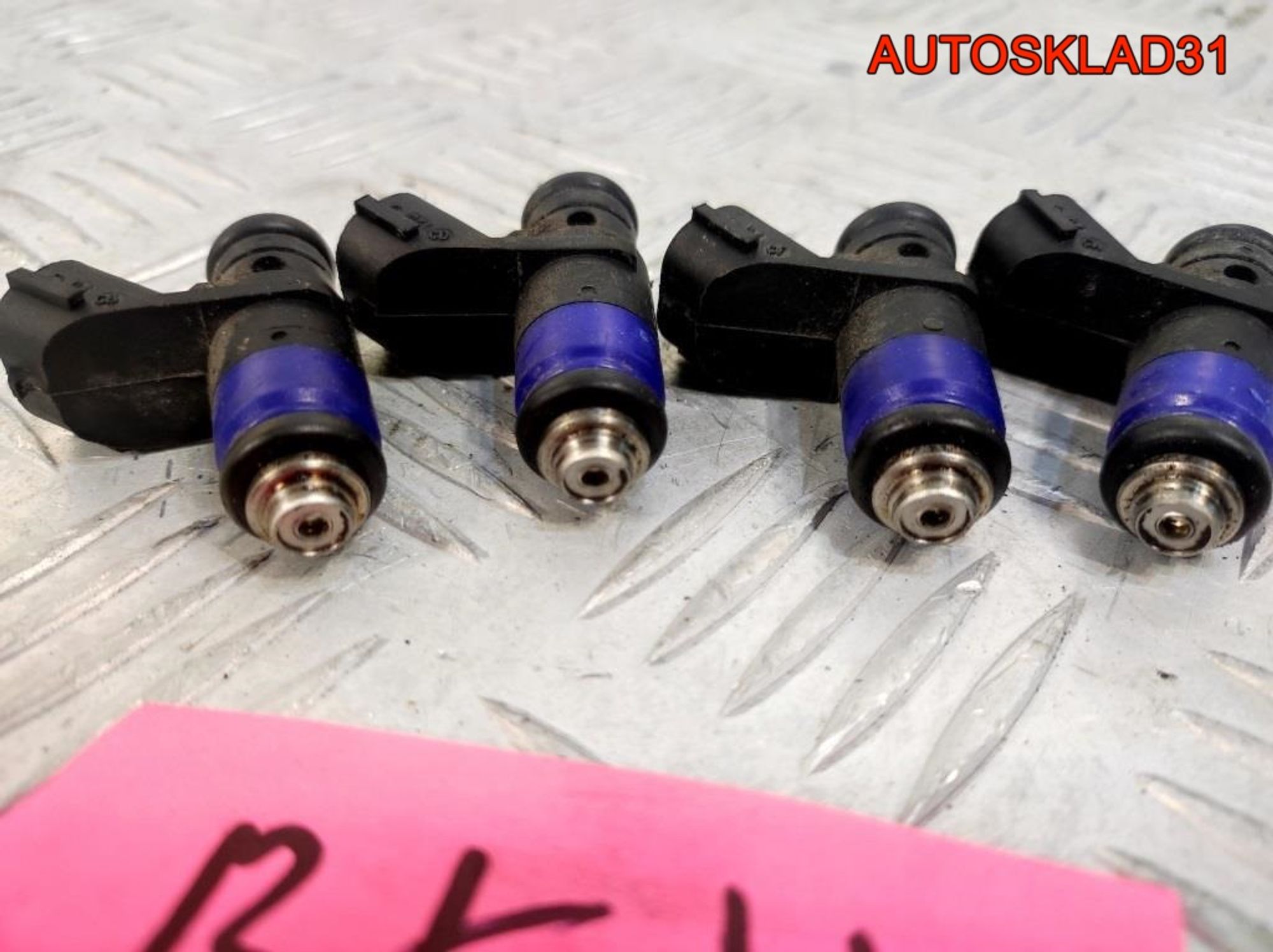 Форсунка топливная VW Polo 1.4 BKY 036906031AB, 600 рублей, Дубовое