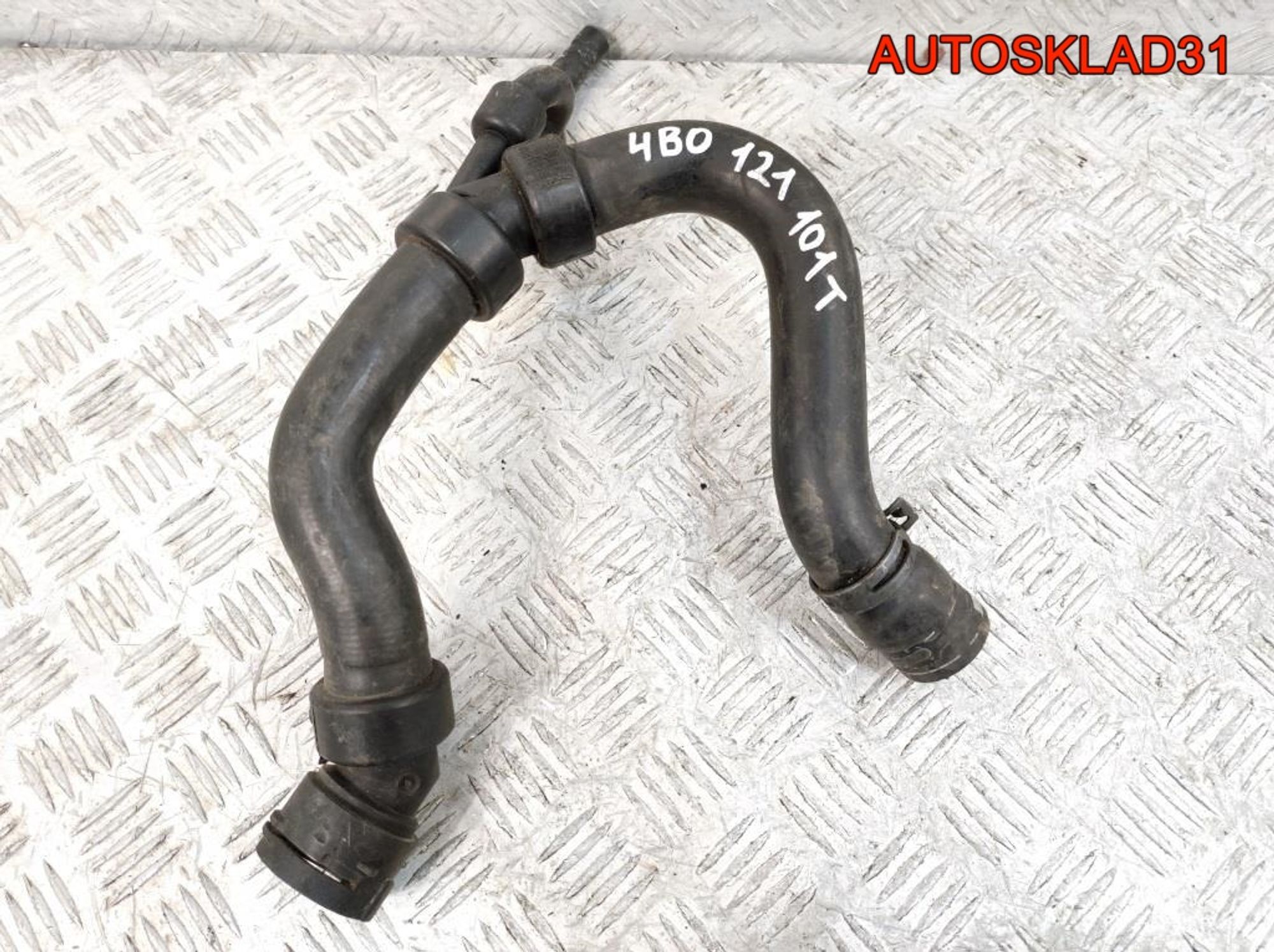 Патрубок радиатора Audi A6 C5 2,5 Дизель 4B0121101T, 2000 рублей, Дубовое