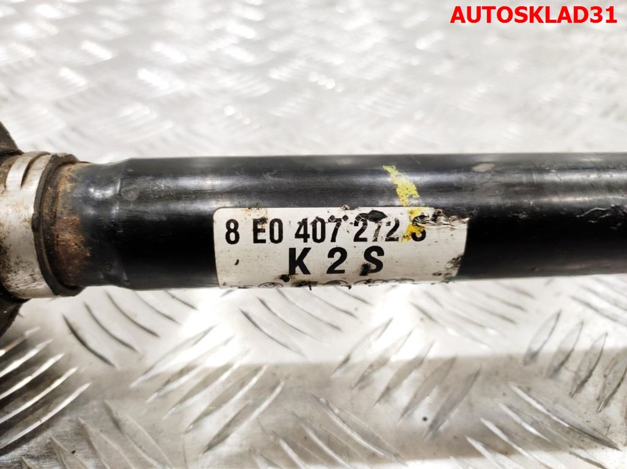 Полуось передняя правая Audi A4 B6 8E0407272S 3,0 Бензин МКПП, 5000 рублей, Дубовое