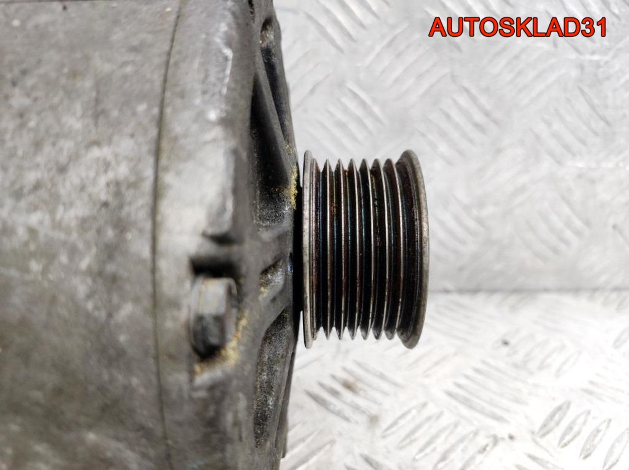 Генератор 190A Audi A8 D3 6.0BHT Бензин 07C903021H, 13500 рублей, Дубовое