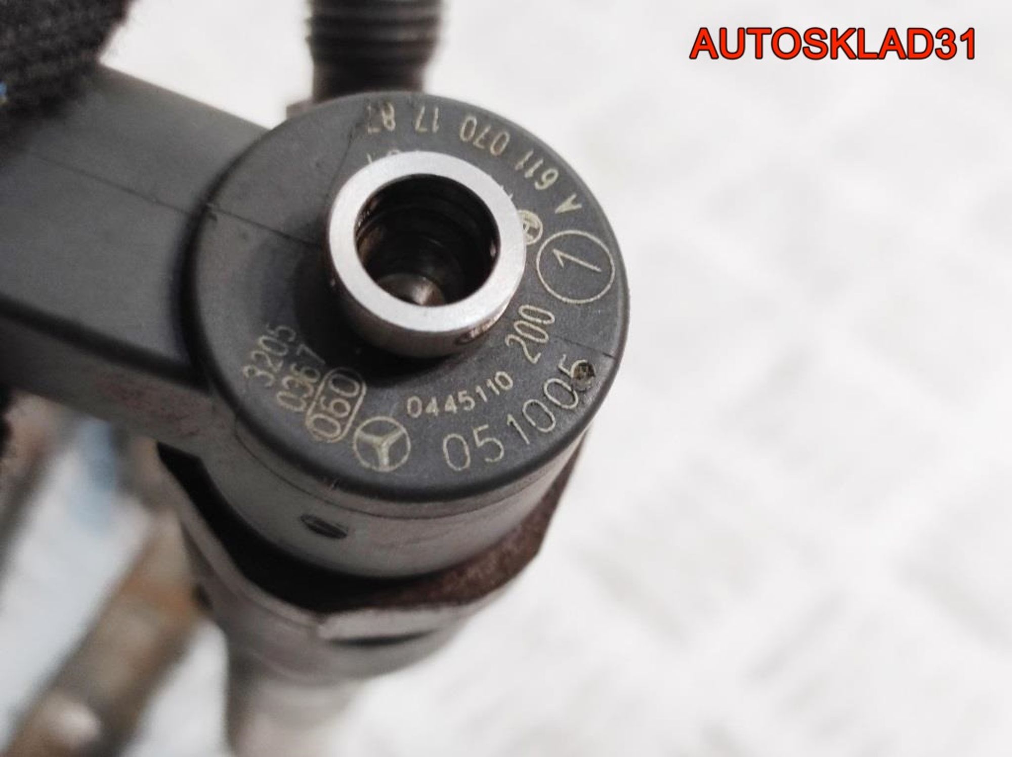 Форсунка дизельная Mercedes Benz W203 2,2 611.962 A6110701787, 7500 рублей, Дубовое