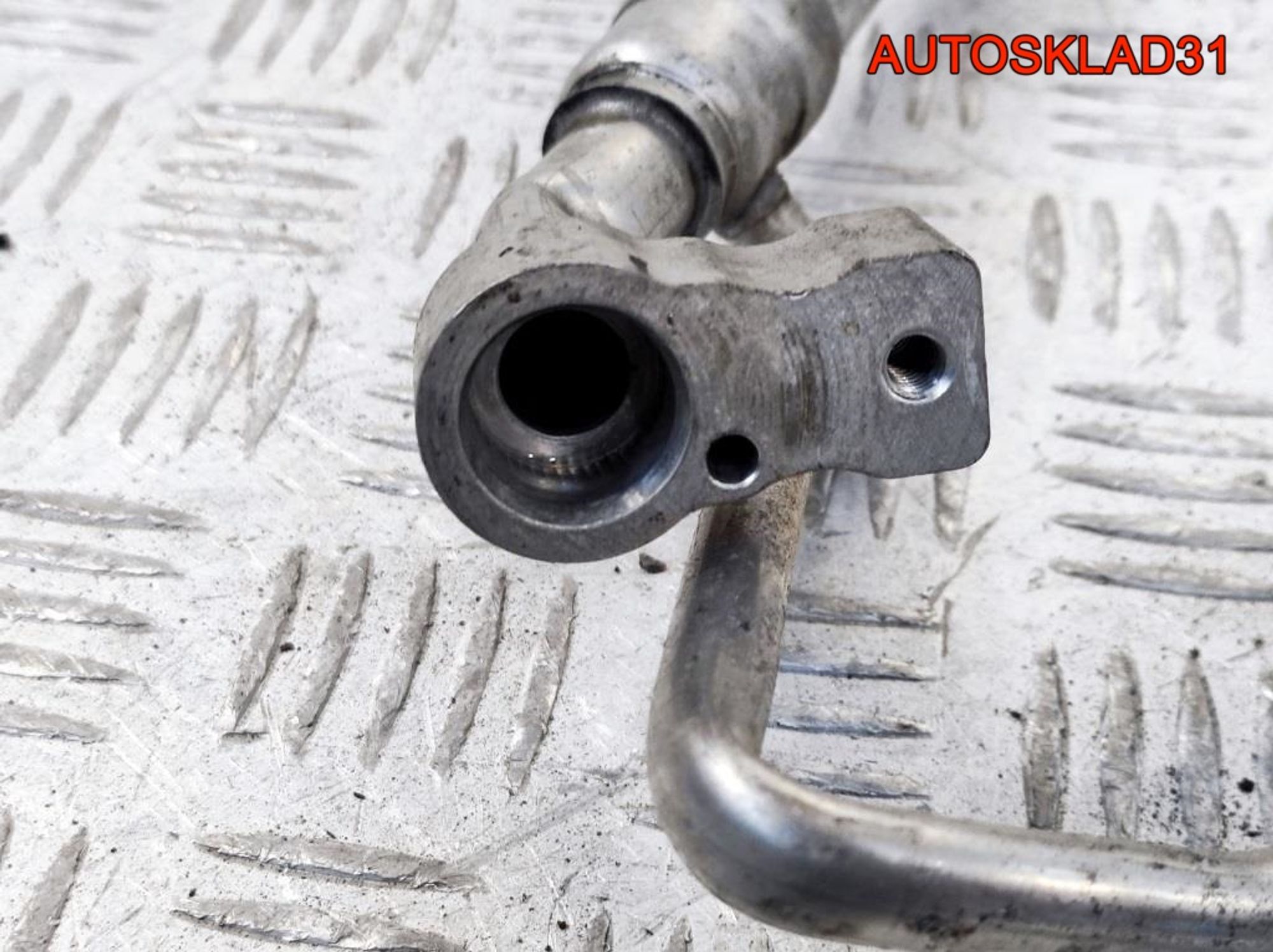 Трубка кондиционера BMW F30 2,0 B47D20 64539337127, 4100 рублей, Дубовое