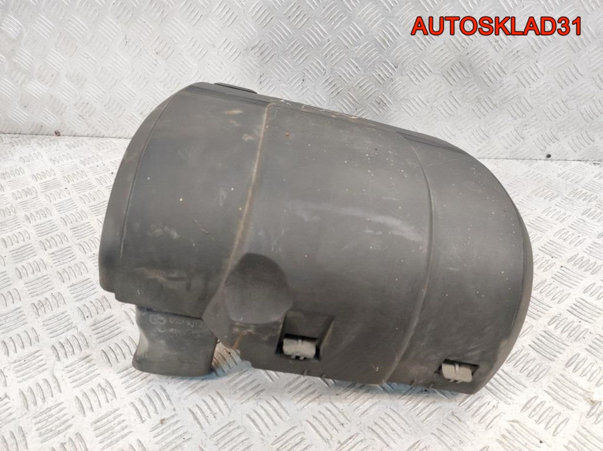 Корпус воздушного фильтра Skoda Fabia 1 1,2 AWY 03D129607K, 2300 рублей, Дубовое