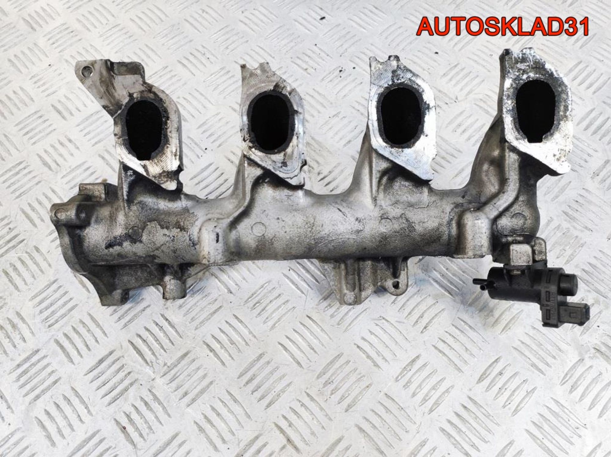 Коллектор впускной Renault Megane 2 F9Q 8200780072, 1300 рублей, Дубовое
