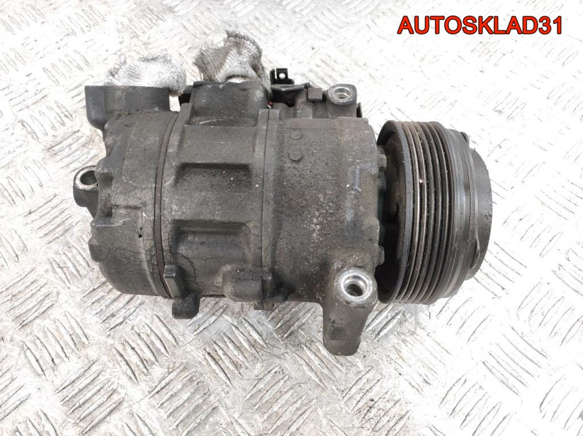 Компрессор кондиционера BMW E90 2.0 N47D20A 64526987862, 9000 рублей, Дубовое