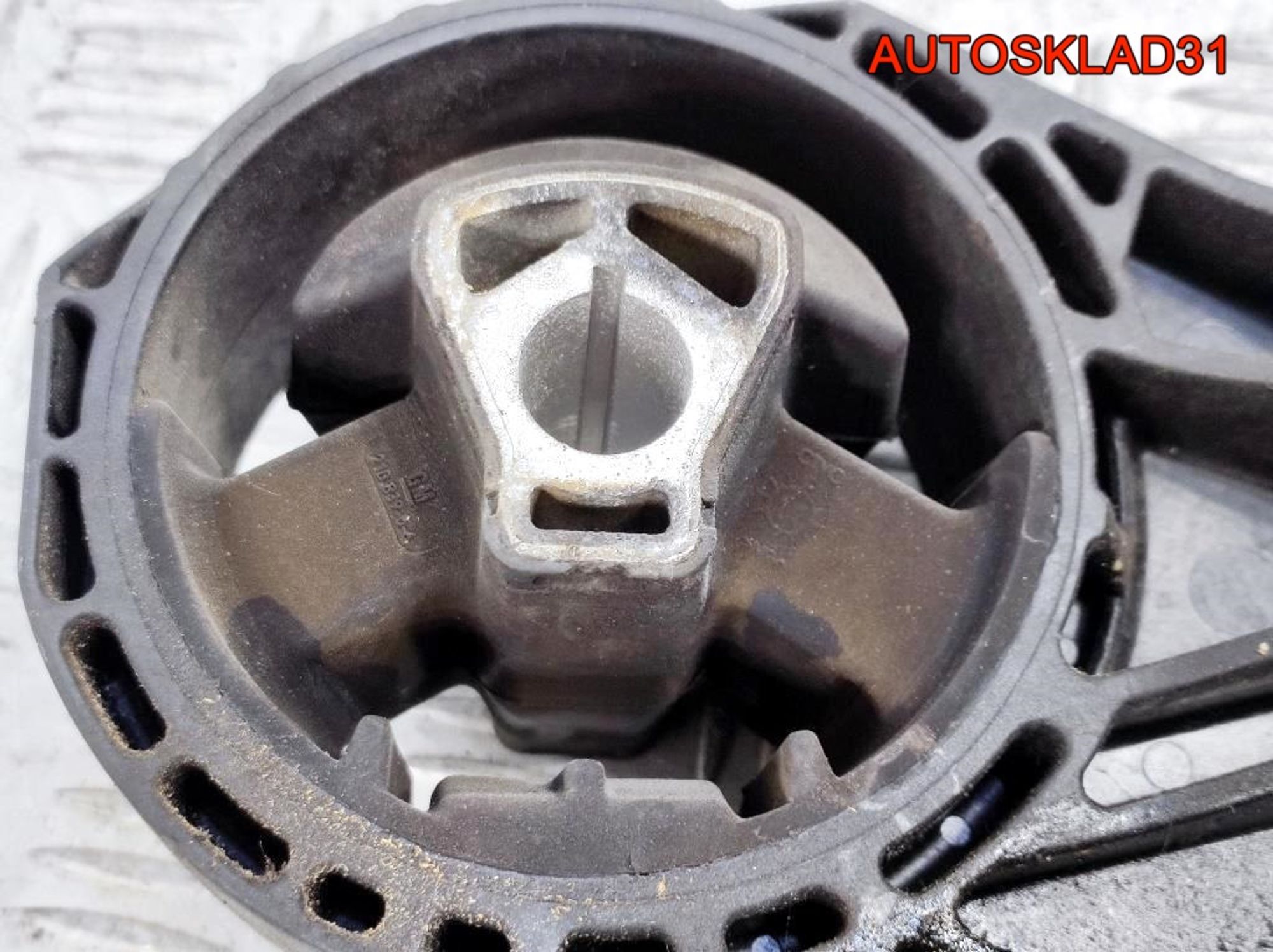 Опора МКПП передняя Opel Astra J A14NET 13248600, 900 рублей, Дубовое