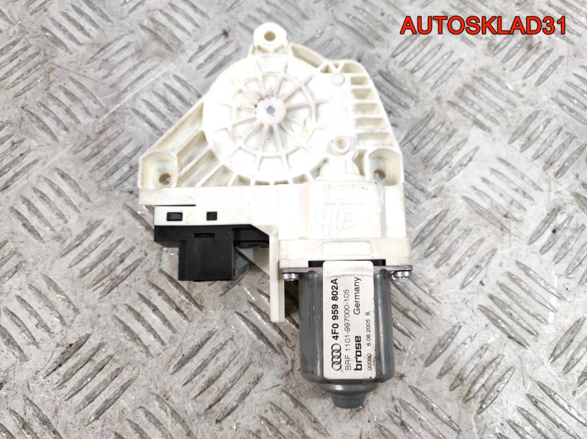 Моторчик стеклоподъемника з/п Audi A6 C6 4F0959802A, 800 рублей, Дубовое