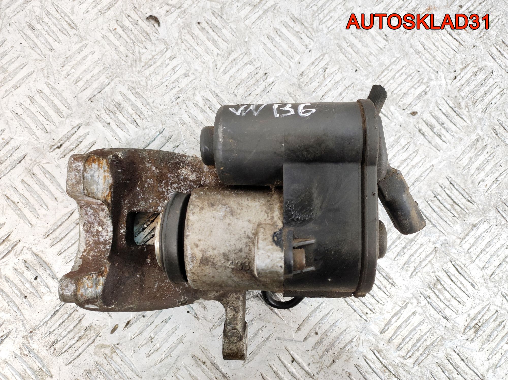 Суппорт тормозной задний левый VW Passat B6 3C0615403E, 7000 рублей, Дубовое