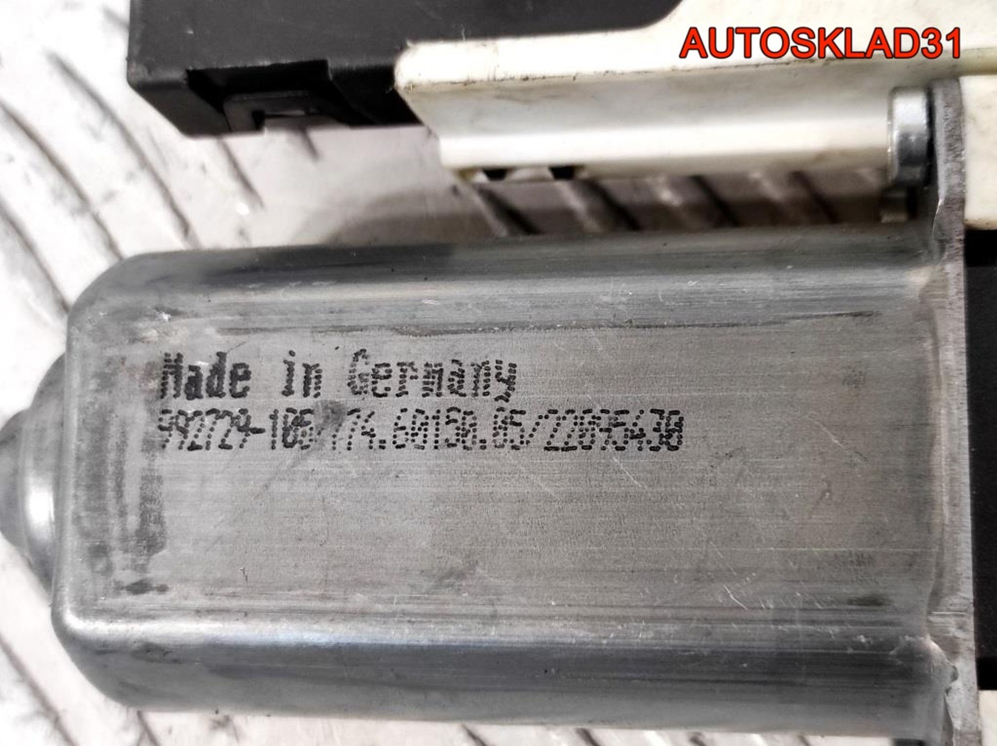 Мотор стеклоподъемника передний правый VW Passat B6 1K0959792G, 1000 рублей, Дубовое