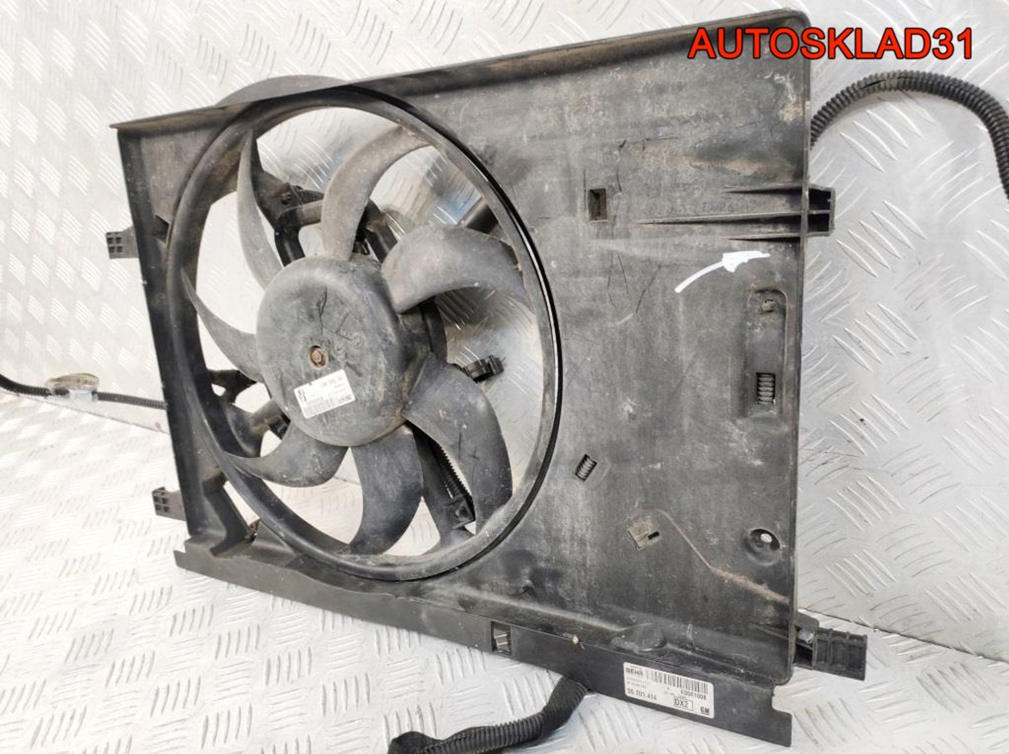 Вентилятор радиатора Opel Corsa D 55702497 Бензин, 3700 рублей, Дубовое