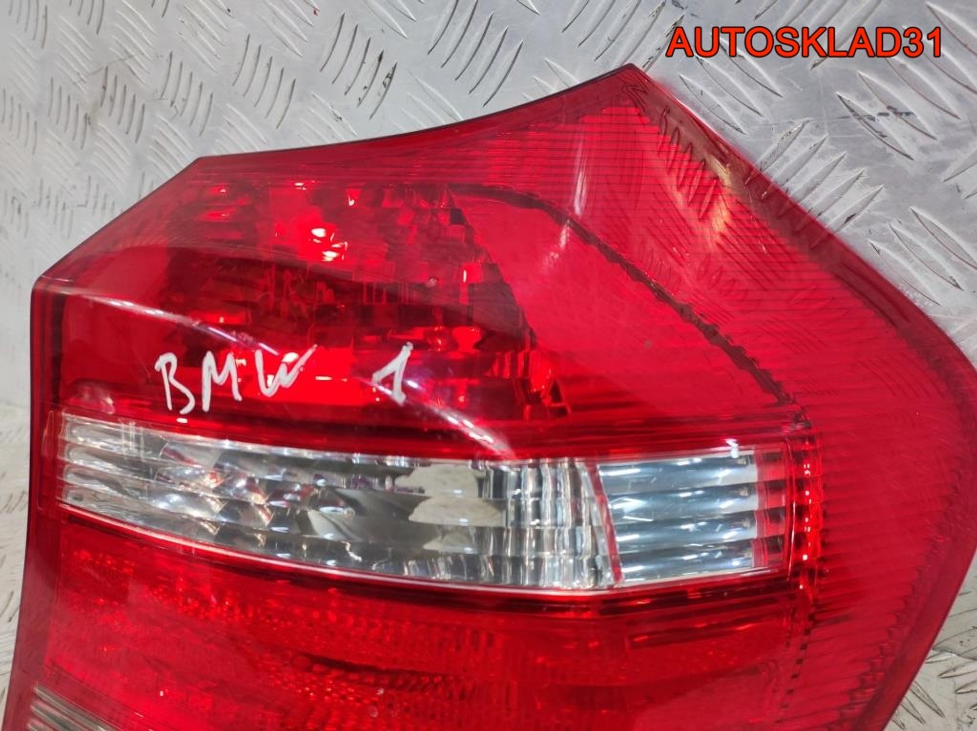 Фонарь задний правый BMW E87 63217164956, 5700 рублей, Дубовое