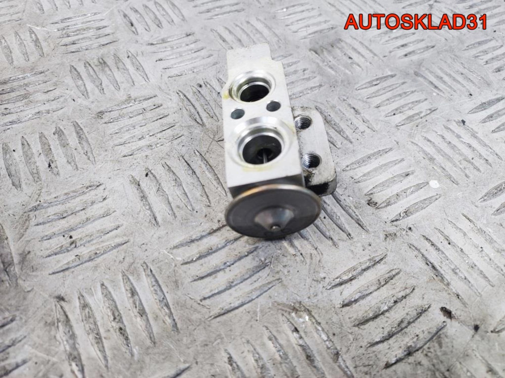 Клапан кондиционера Volkswagen Touran 1K0820679, 900 рублей, Дубовое