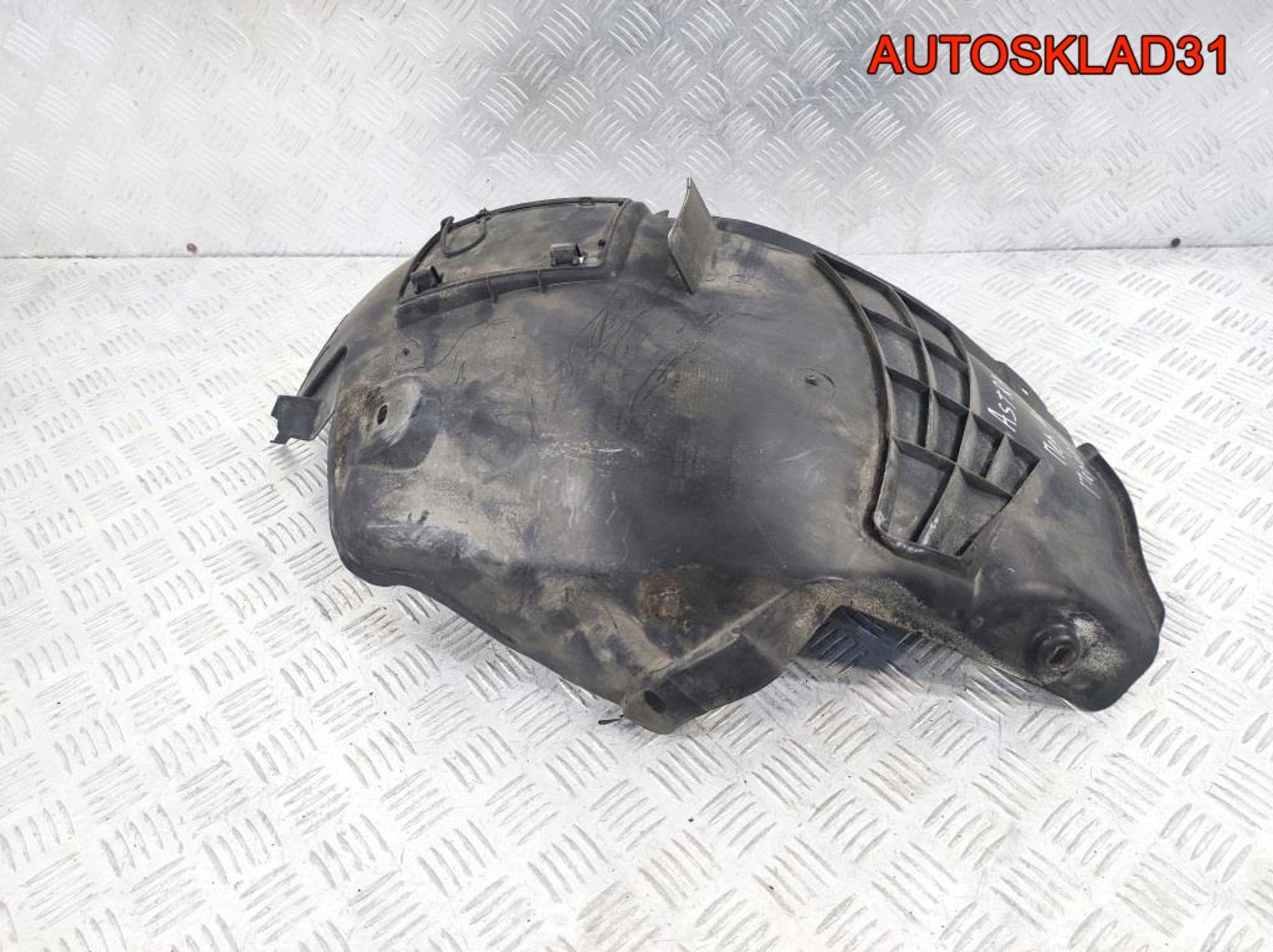 Локер передний левый Opel Astra H 13125602, 2100 рублей, Дубовое