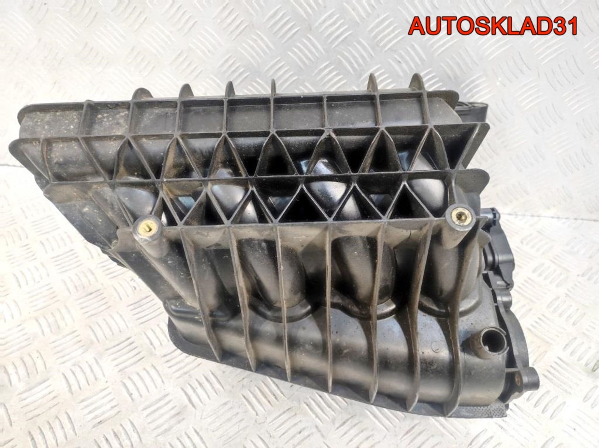 Коллектор впускной BMW E46 1.8 N42B18 11617503518, 2500 рублей, Дубовое