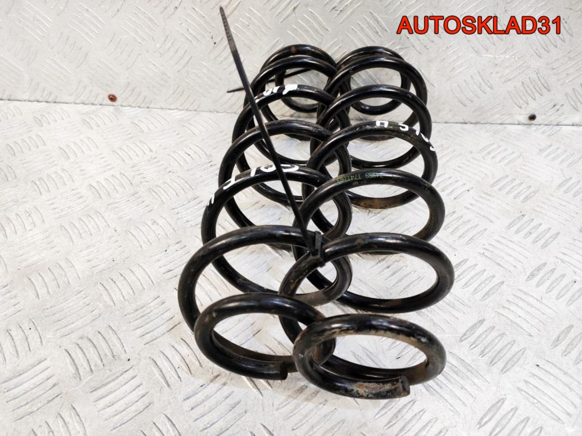 Пружина задняя Без меток VW Golf 4 комплект, 1800 рублей, Дубовое