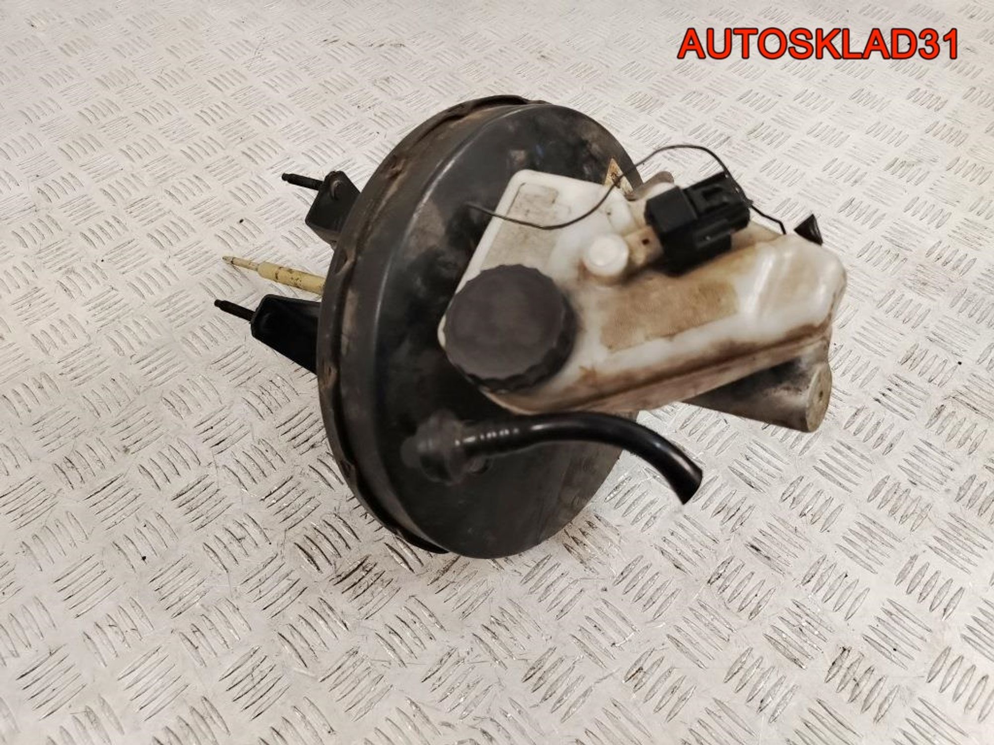 Усилитель тормозов вакуумный Ford Mondeo 3 2S712B195AD, 3000 рублей, Дубовое