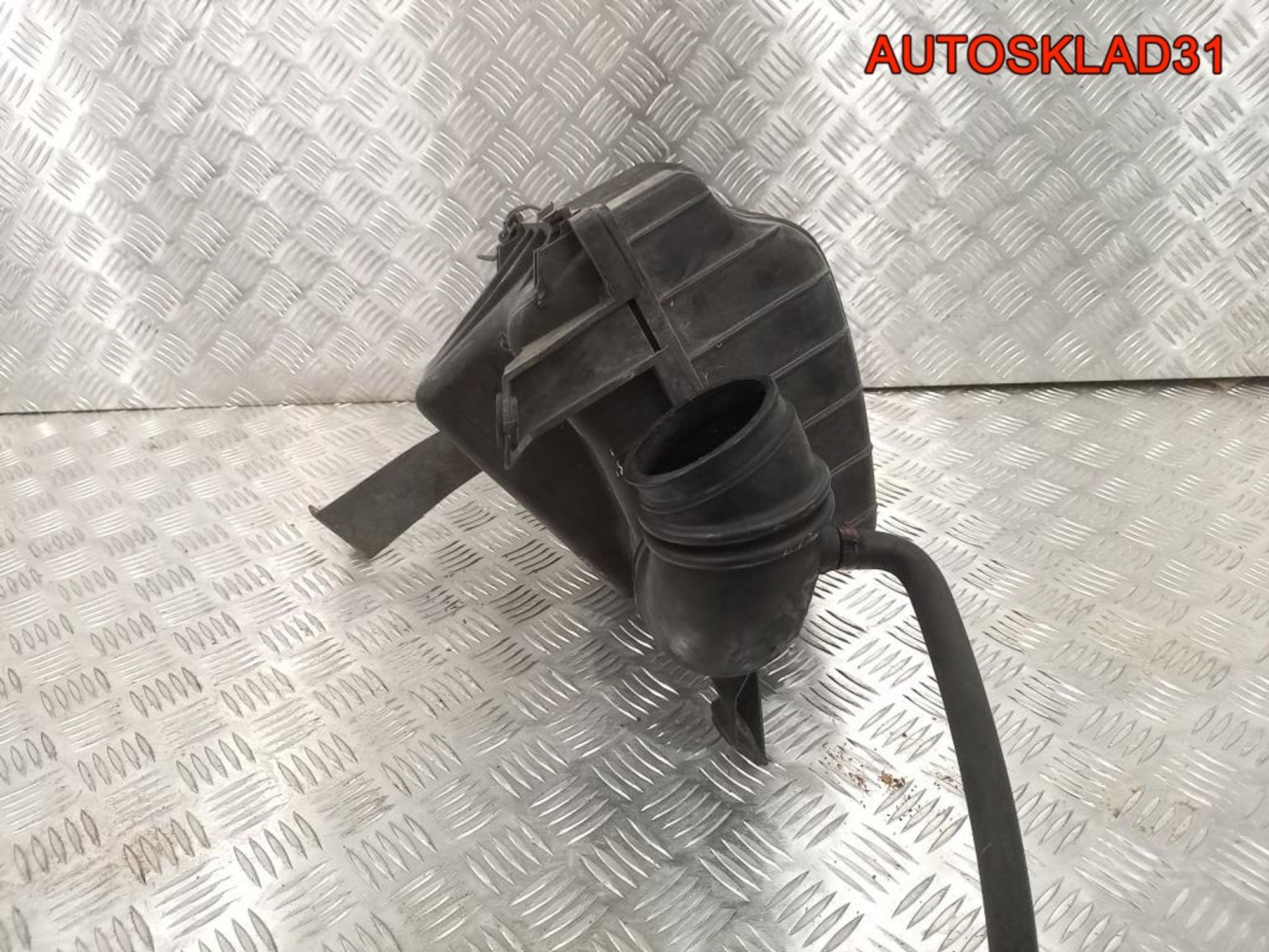 Корпус воздушного фильтра Ford Transit FA Дизель, 1400 рублей, Дубовое