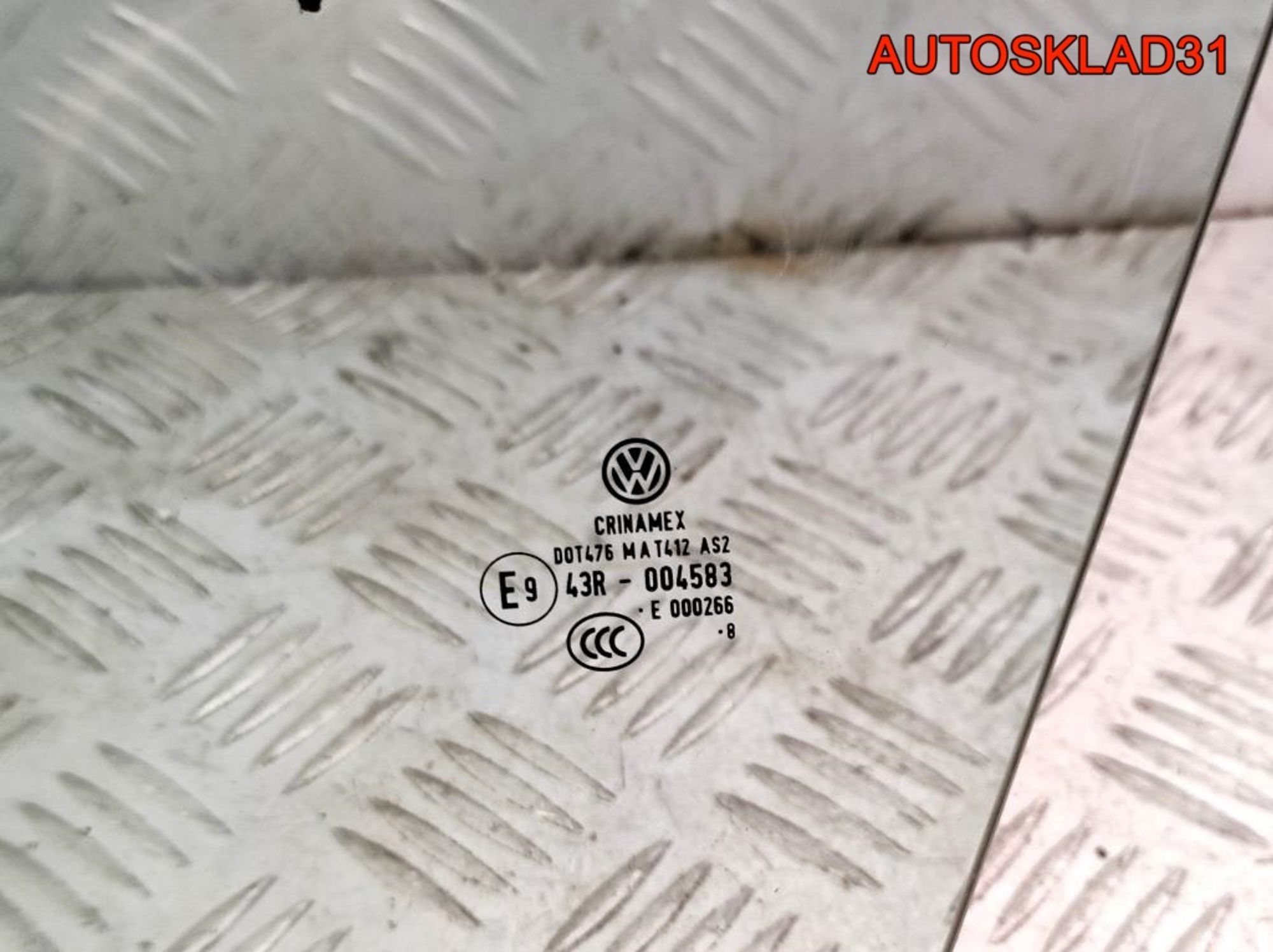 Стекло переднее левое VW Golf 5 1K5845201B Combi, 1500 рублей, Дубовое